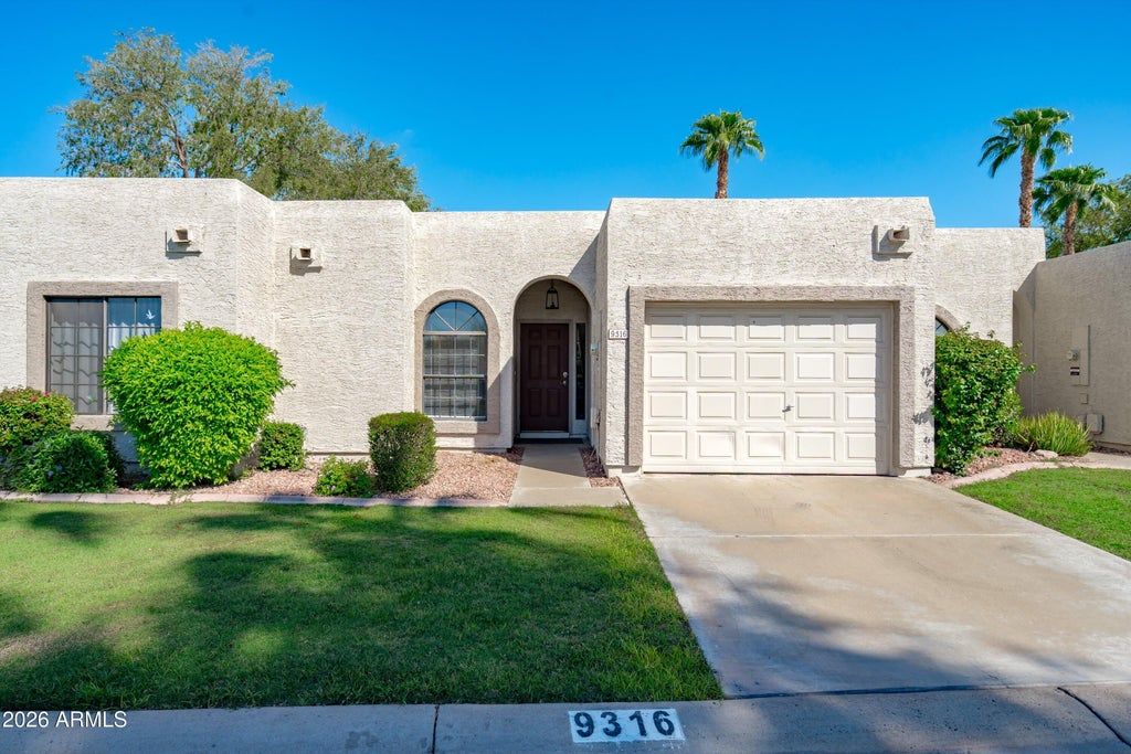 Photo of 9316 W Mcrae Way, Peoria, AZ 85382 (MLS # 7088267)
