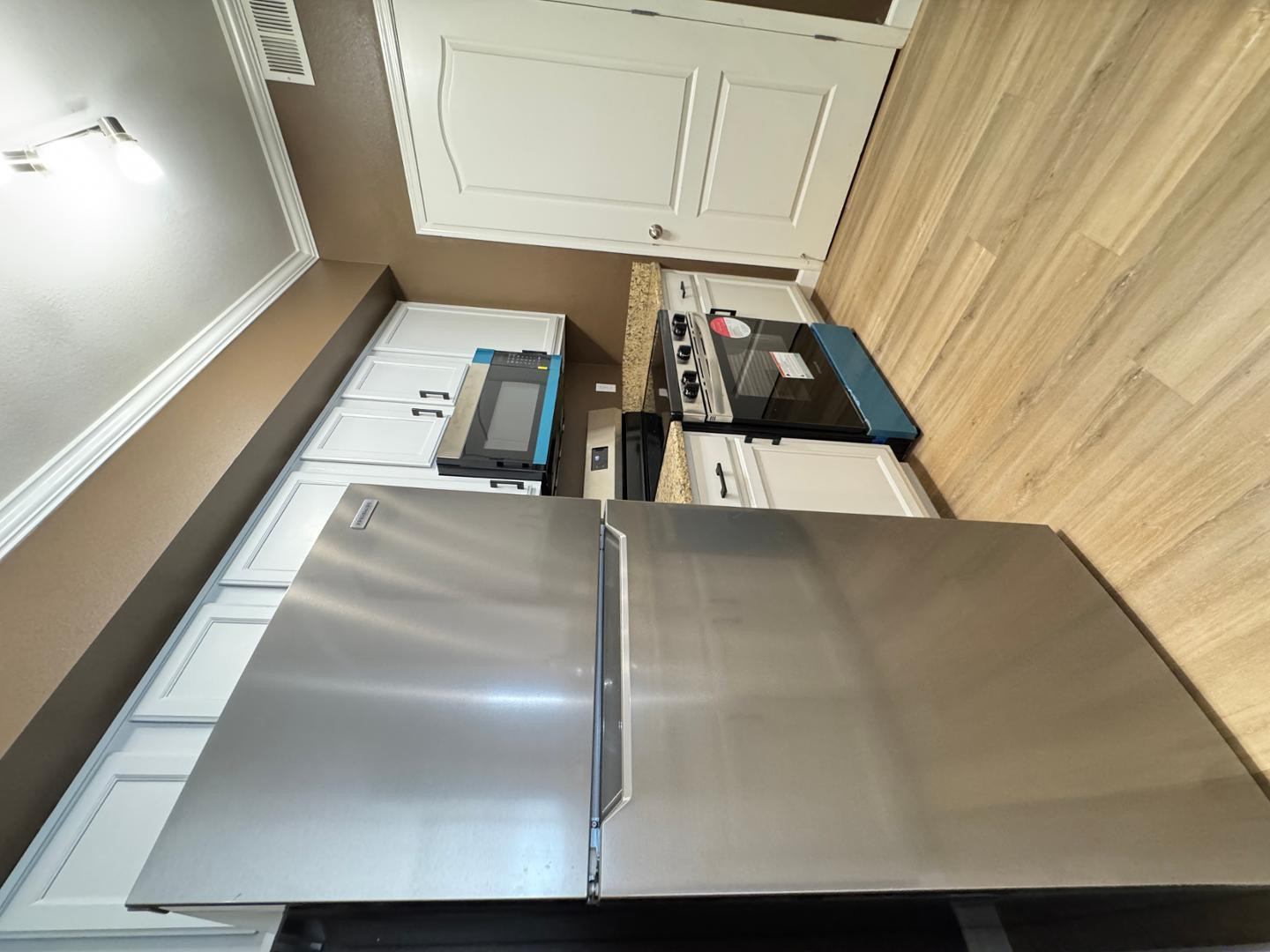 1701 E Colter Street 291