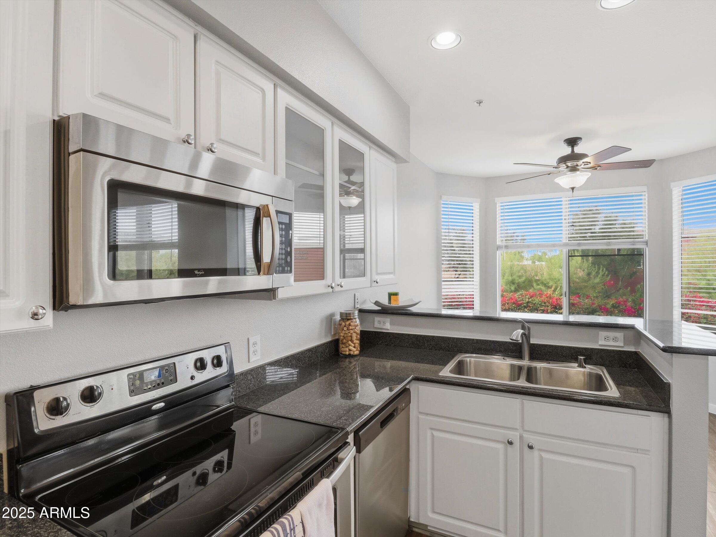 3633 N 3RD Avenue 2084