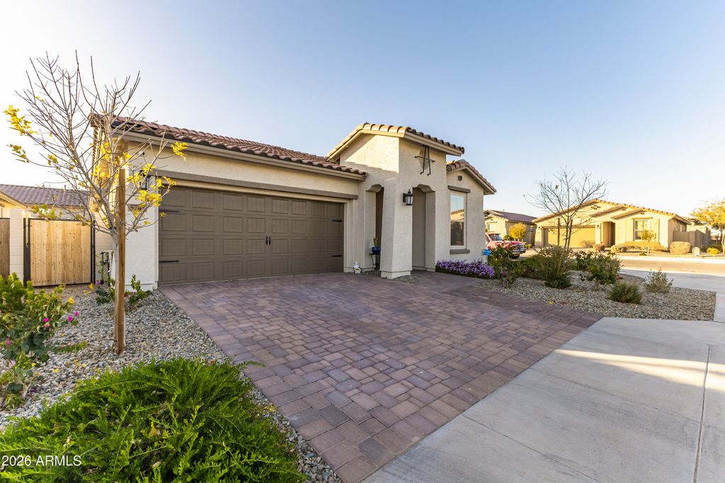 Photo of 5748 N 194th Avenue, Litchfield Park, AZ 85340 (MLS # 6977369)