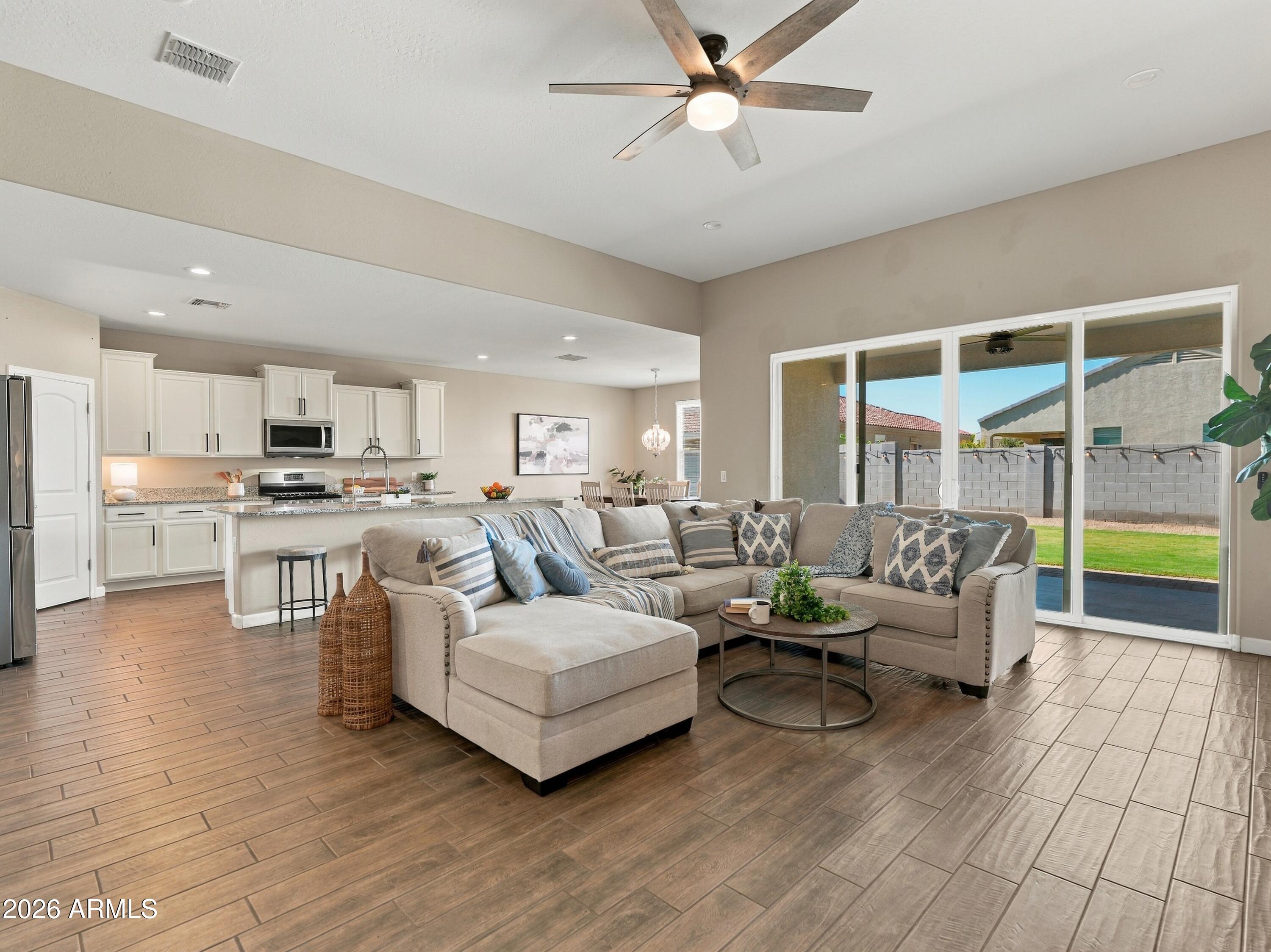 587 W DANISH RED Trail