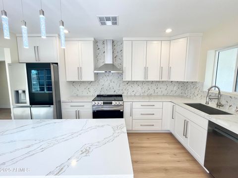 1514 W LYNWOOD Street Phoenix AZ 85007