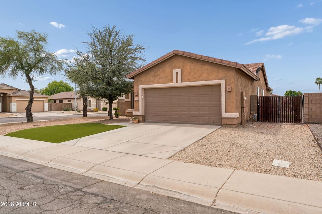 Photo of 360 N Bell Place, Chandler, AZ 85225 (MLS # 7012984)