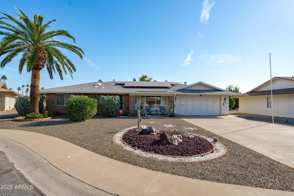 Photo of 18415 N 97th Drive, Sun City, AZ 85373 (MLS # 6947835)