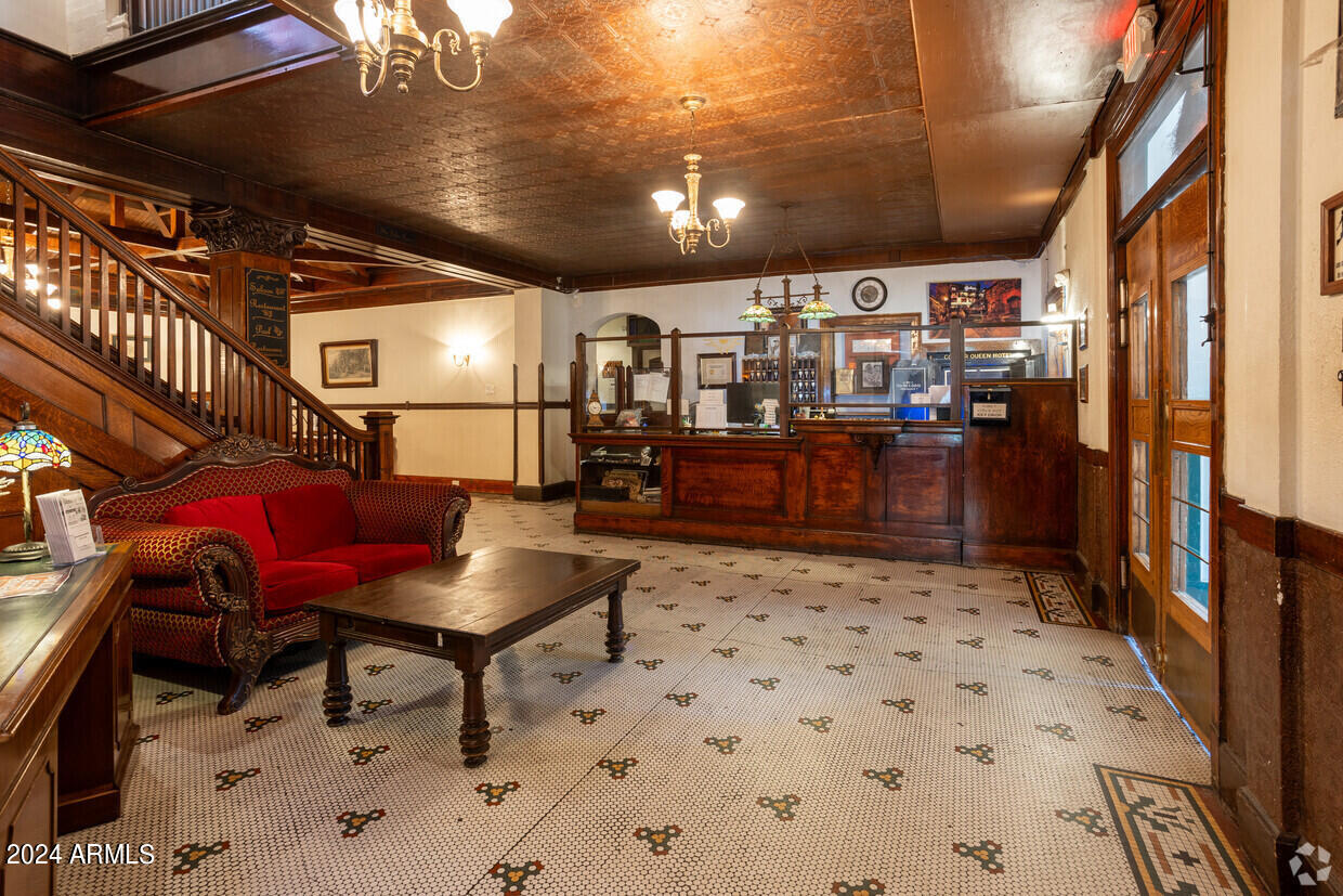 11 Howell Avenue