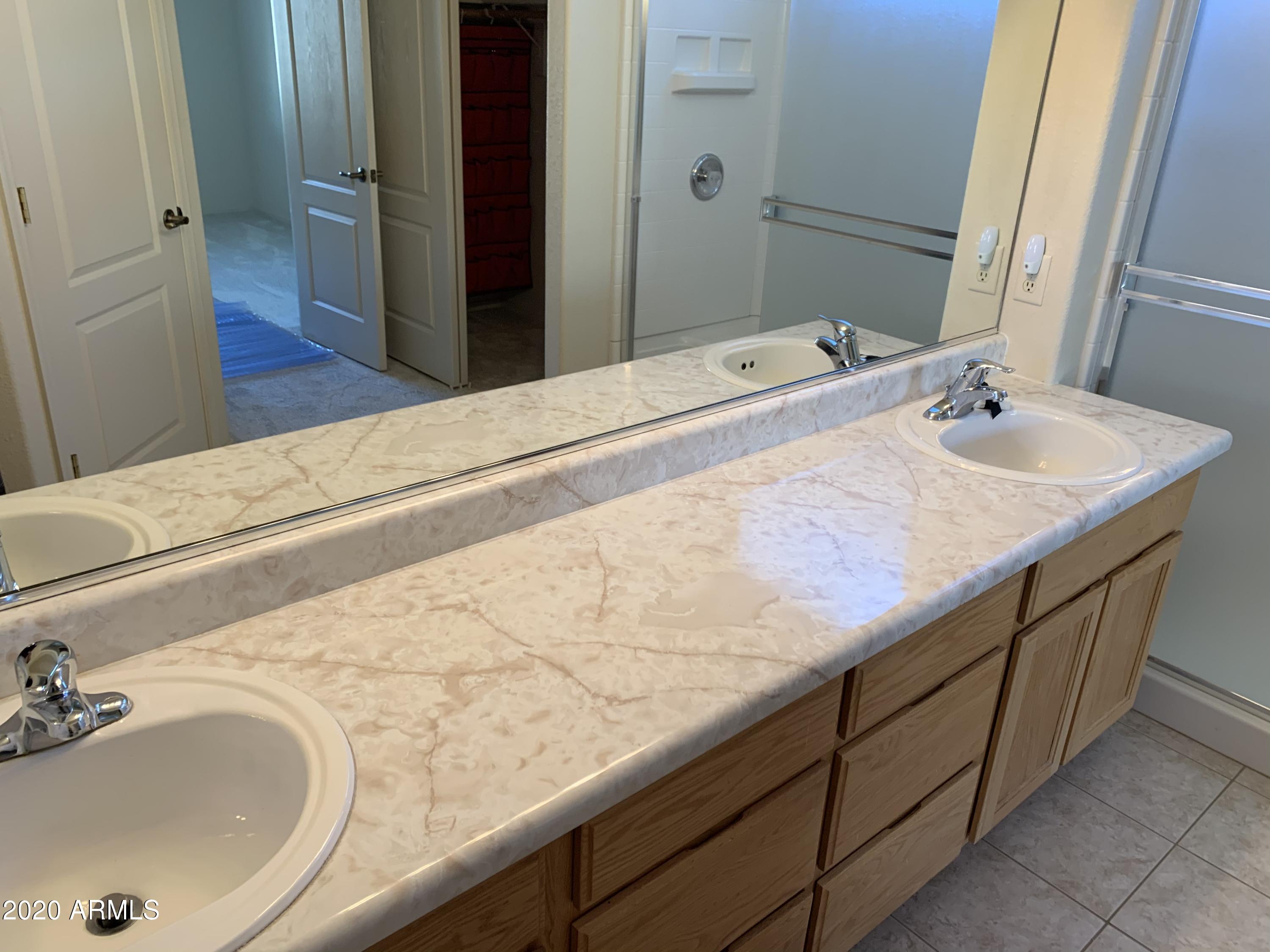WINTERHAVEN COUNTRY CLUB ESTATES PHASE 2E - Residential Lease