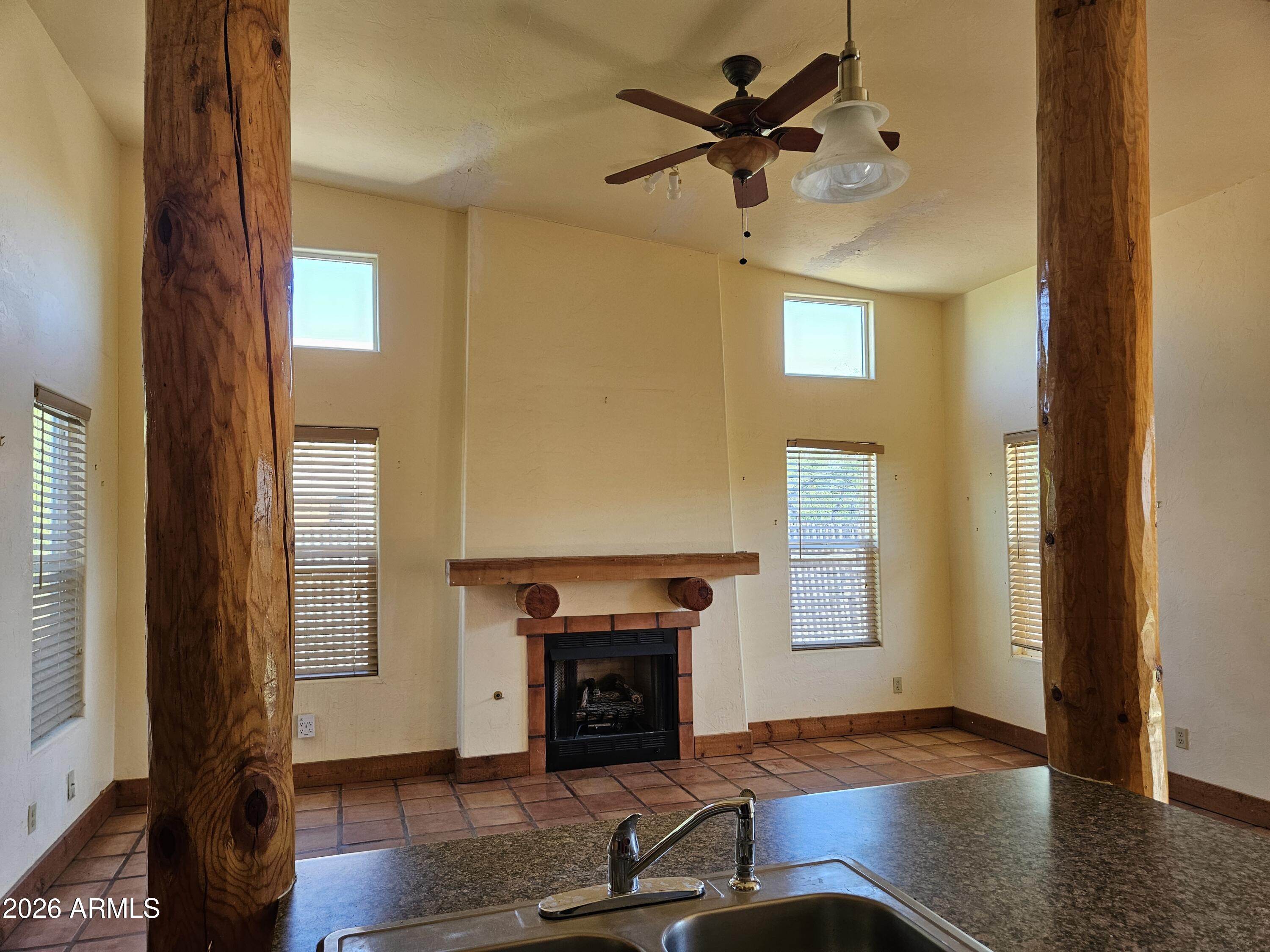 4105 N Washington Avenue