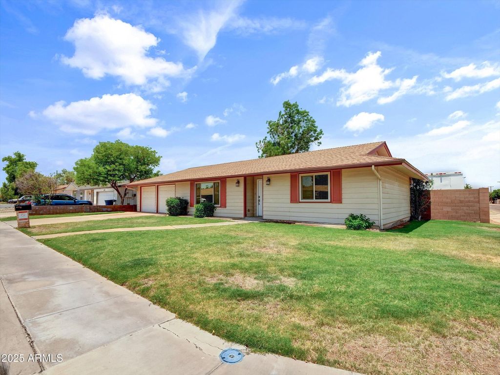 Photo of 1306 W 12th Street, Tempe, AZ 85281 (MLS # 6879694)
