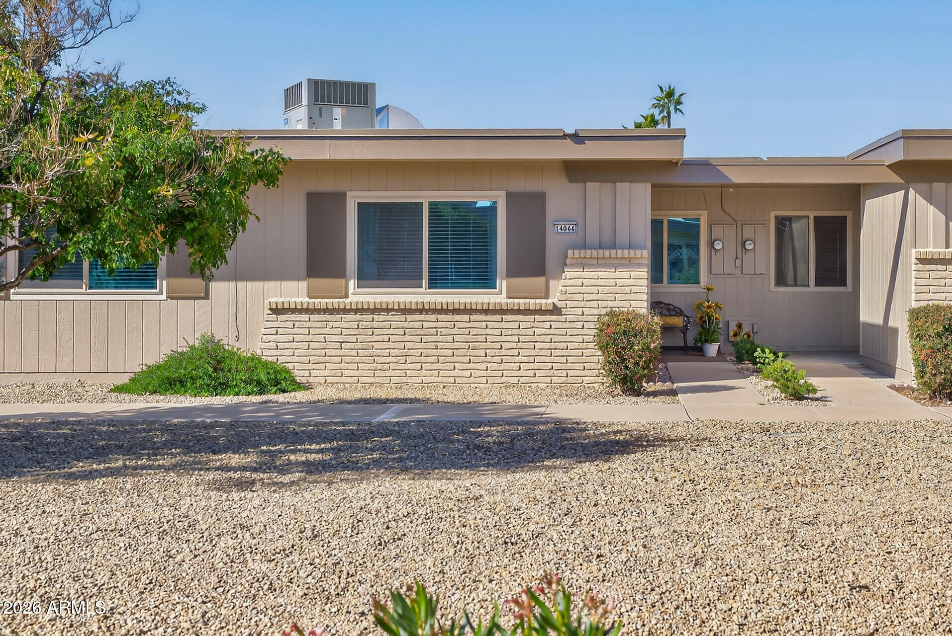 14044 N PALM RIDGE Drive