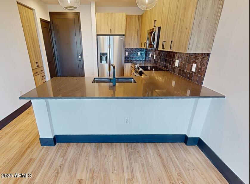 2500 E MARCO POLO Road A1