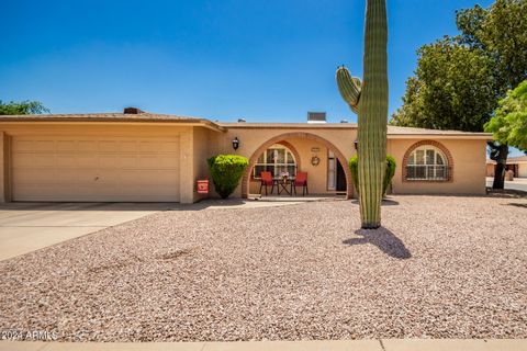 Single Family Residence in Mesa AZ 5047 EMERALD Avenue.jpg