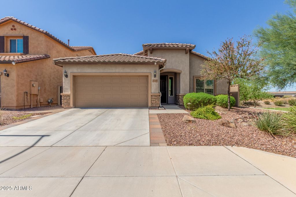 Photo of 25208 N 108th Lane, Peoria, AZ 85383 (MLS # 6917863)