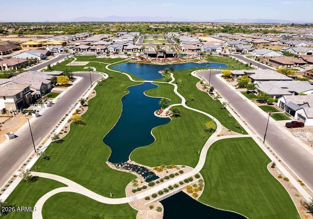 Photo of 1490 E Blue Spruce Lane, Gilbert, AZ 85298 (MLS # 6964425)