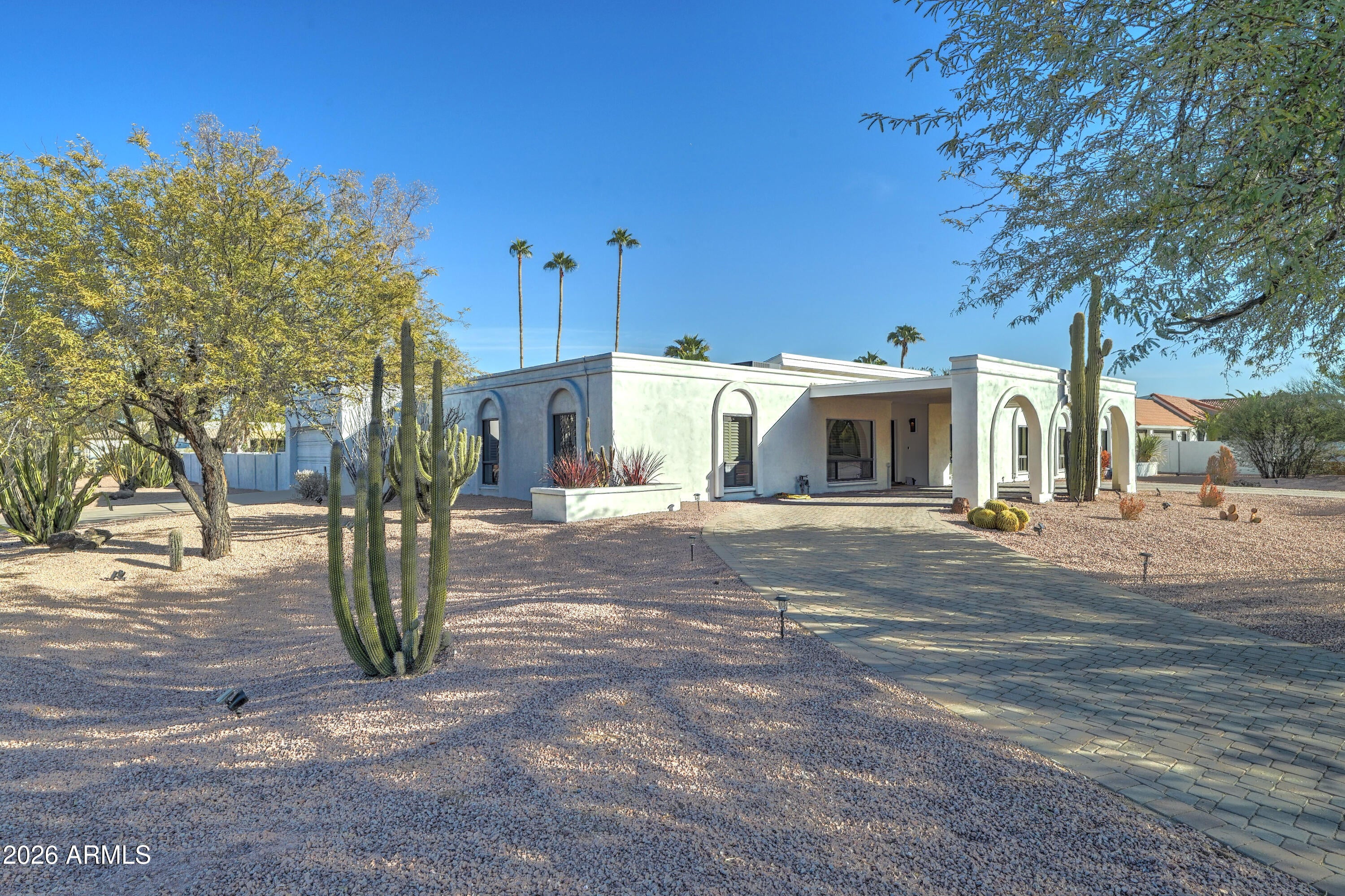 Paradise Valley, Arizona, 85253, United States, 4 Bedrooms Bedrooms, ,3 BathroomsBathrooms,Residential,Active,2025979