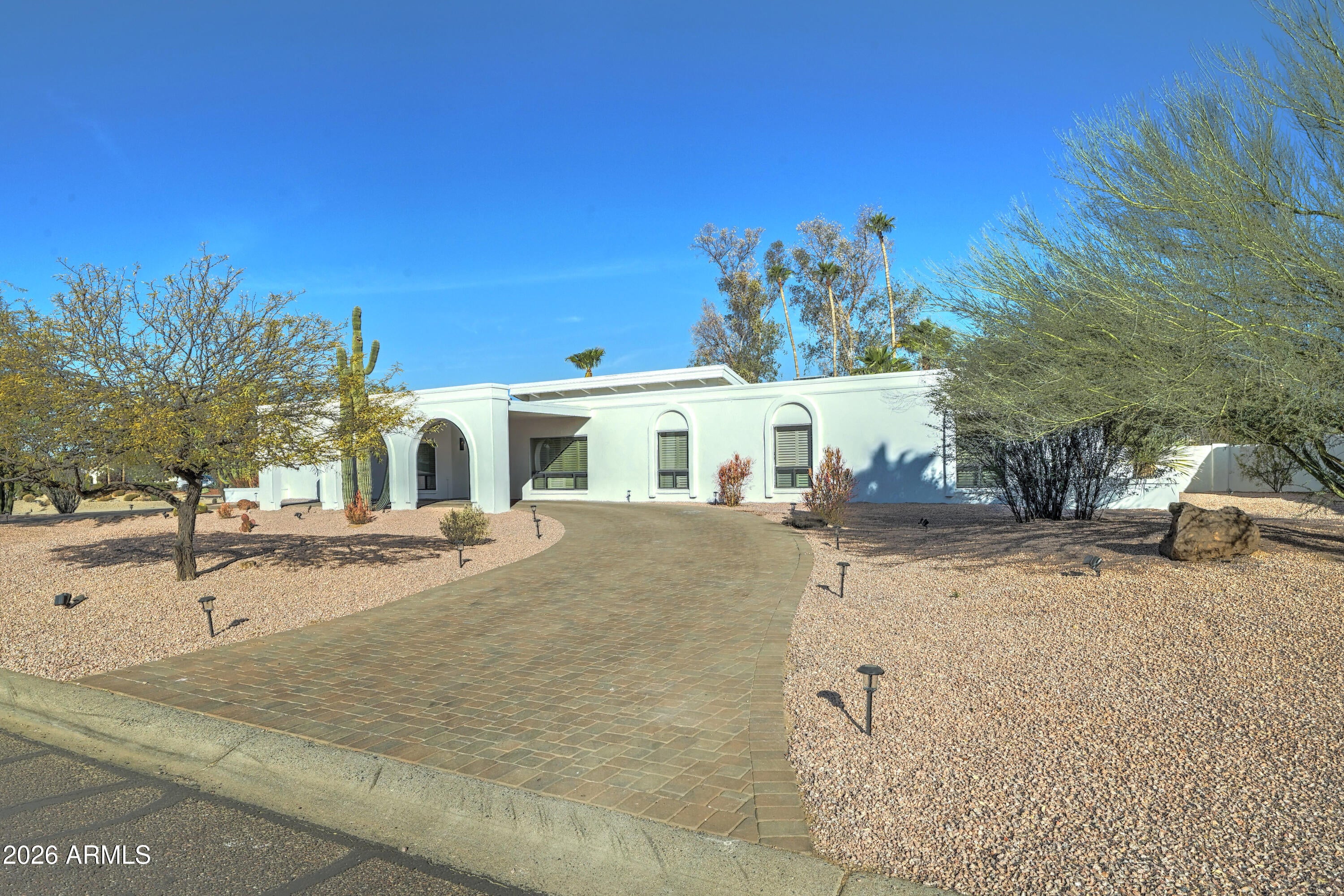 Paradise Valley, Arizona, 85253, United States, 4 Bedrooms Bedrooms, ,3 BathroomsBathrooms,Residential,Active,2025979