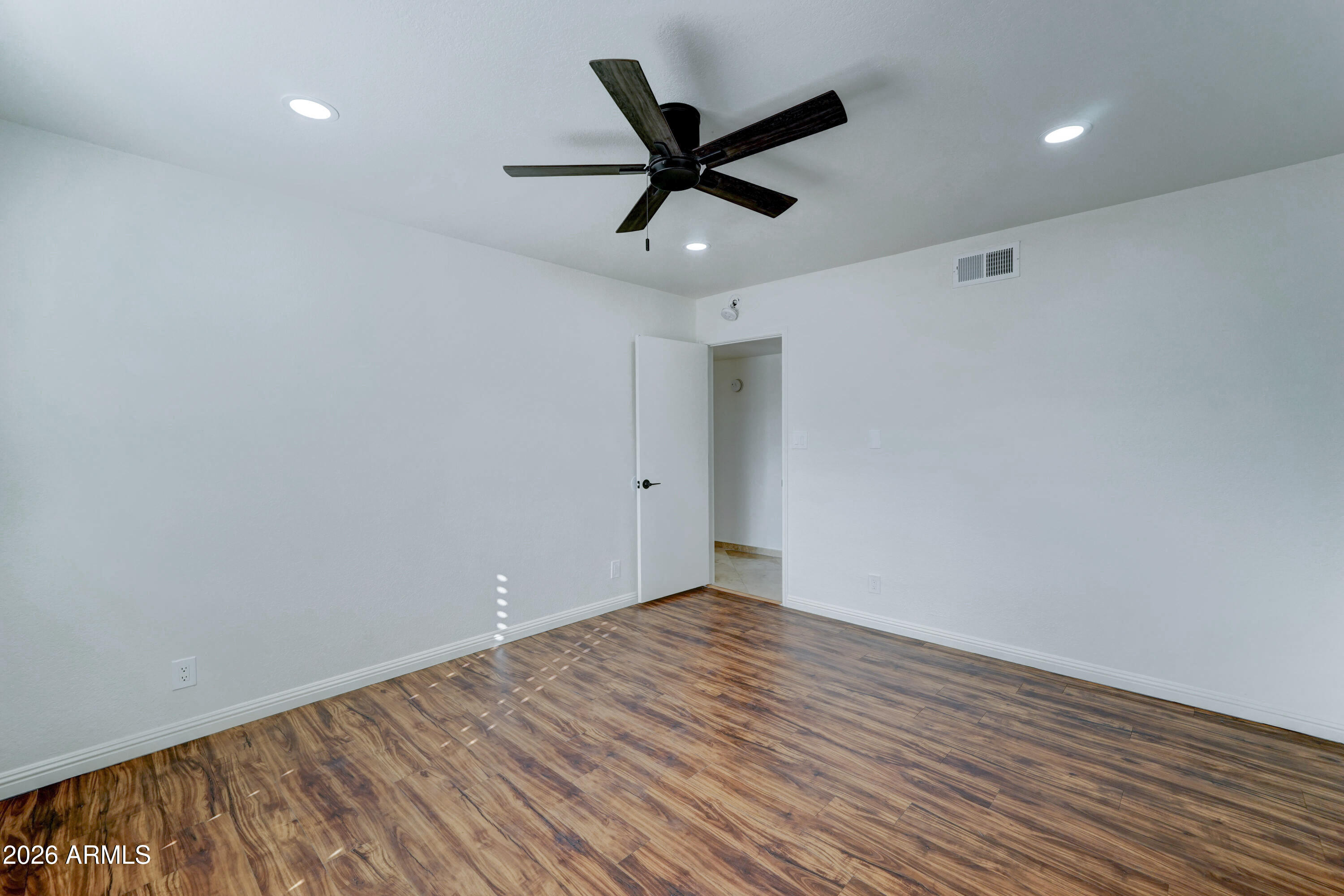 Paradise Valley, Arizona, 85253, United States, 4 Bedrooms Bedrooms, ,3 BathroomsBathrooms,Residential,Active,2025979