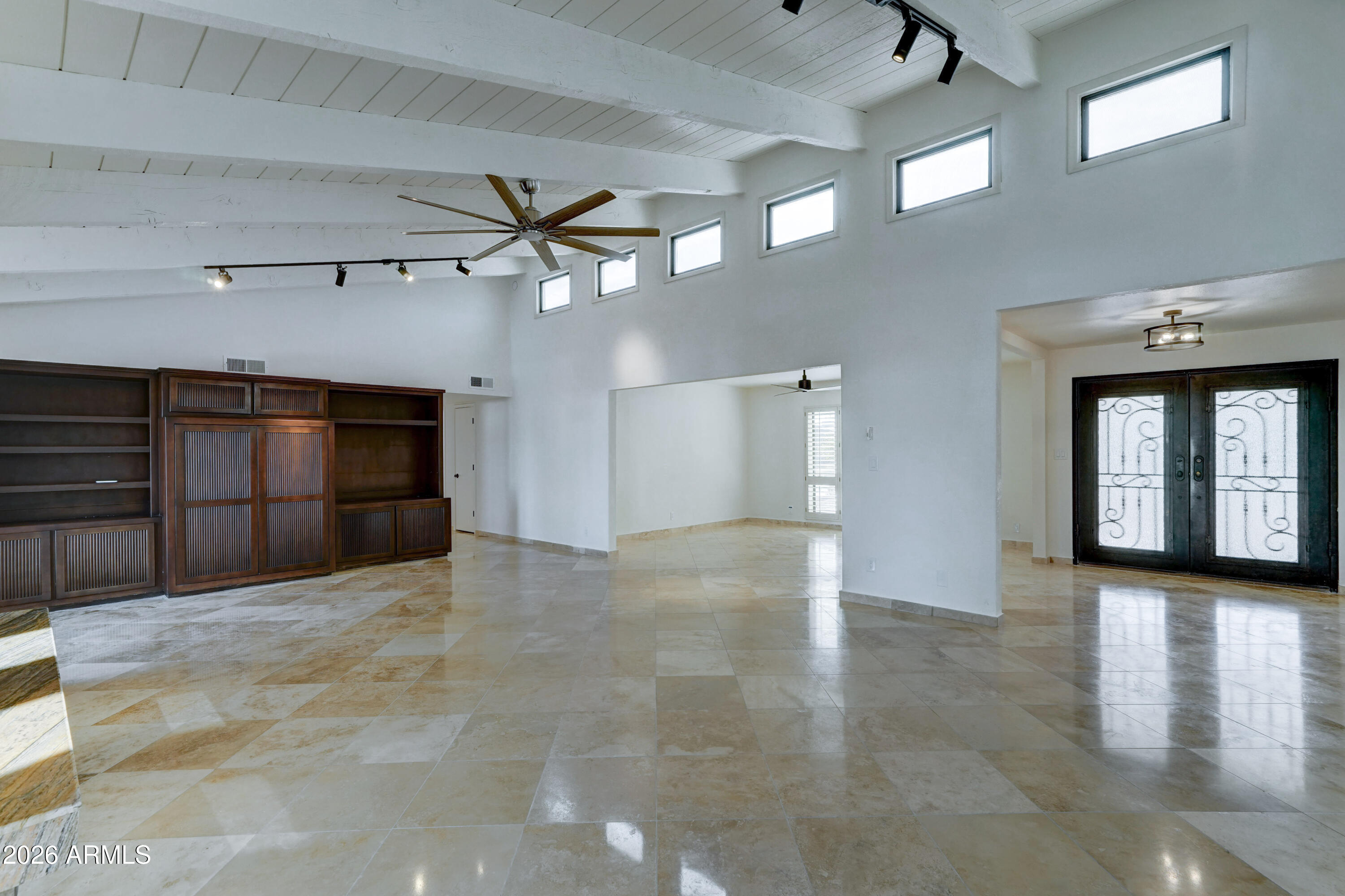 Paradise Valley, Arizona, 85253, United States, 4 Bedrooms Bedrooms, ,3 BathroomsBathrooms,Residential,Active,2025979