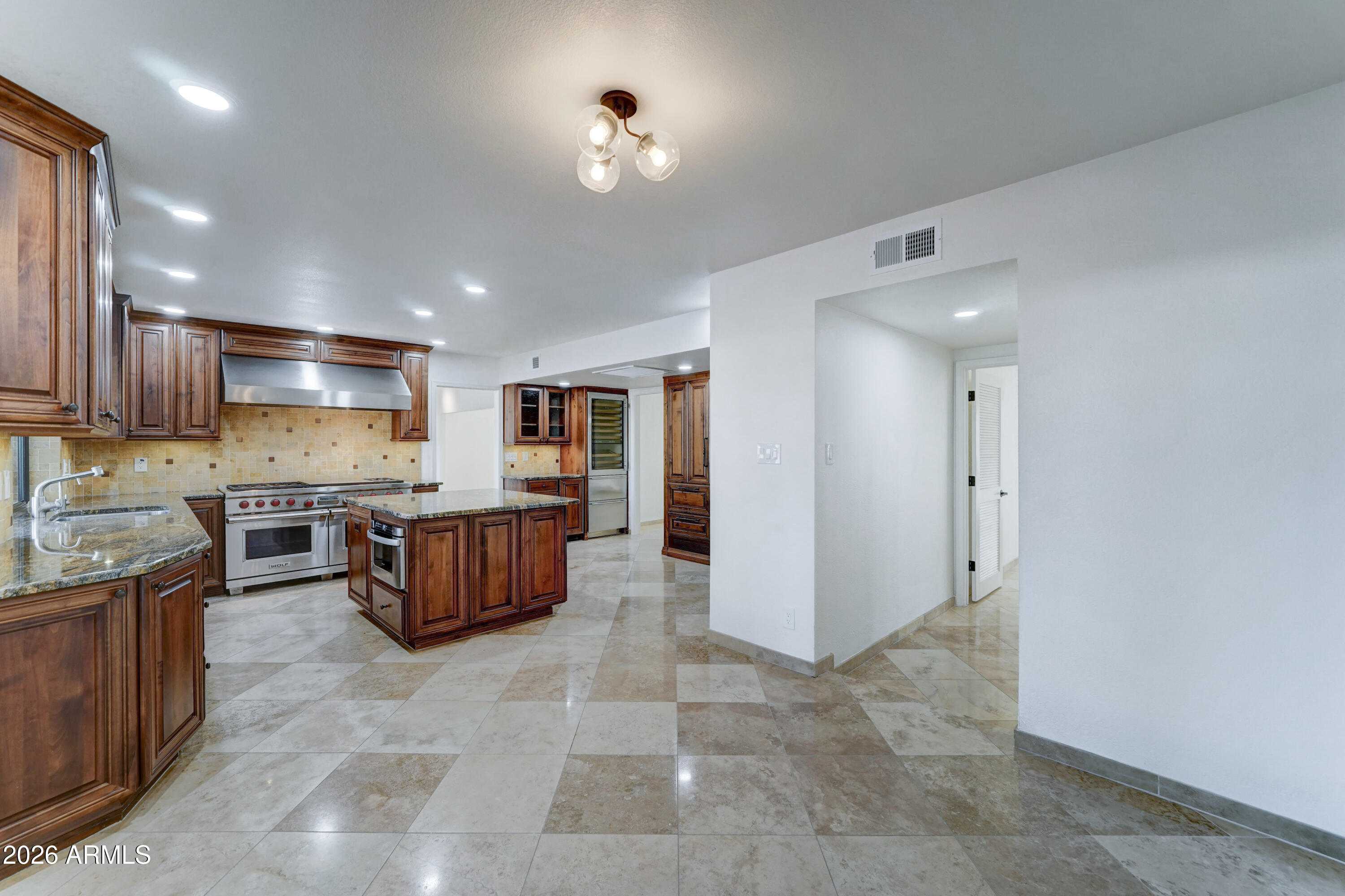 Paradise Valley, Arizona, 85253, United States, 4 Bedrooms Bedrooms, ,3 BathroomsBathrooms,Residential,Active,2025979