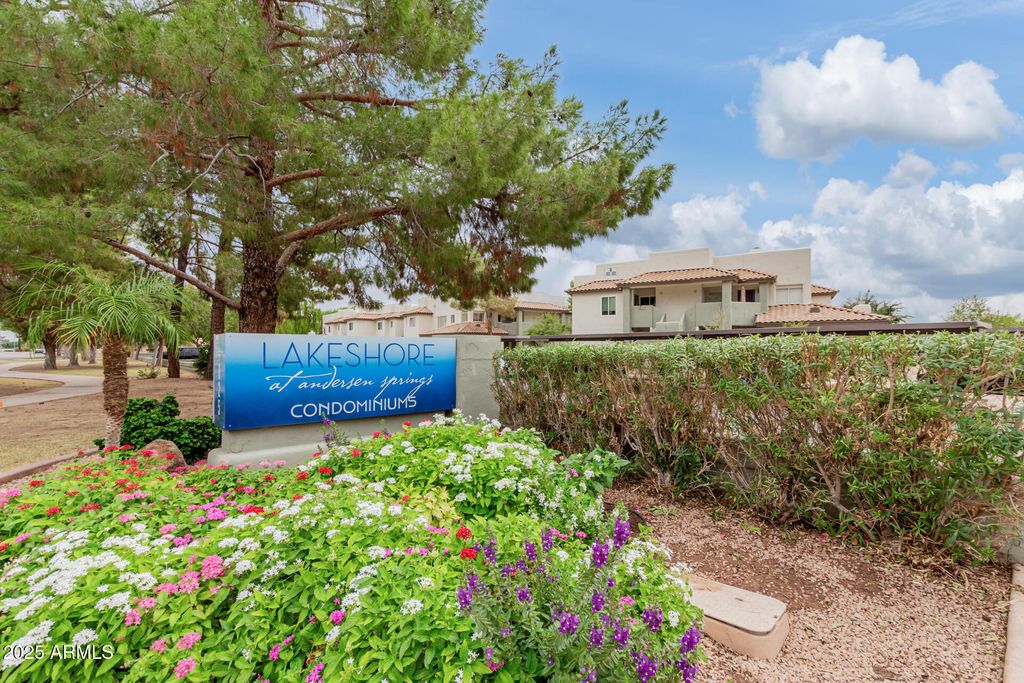 Photo of 1825 W Ray Road #2052, Chandler, AZ 85224 (MLS # 6932005)