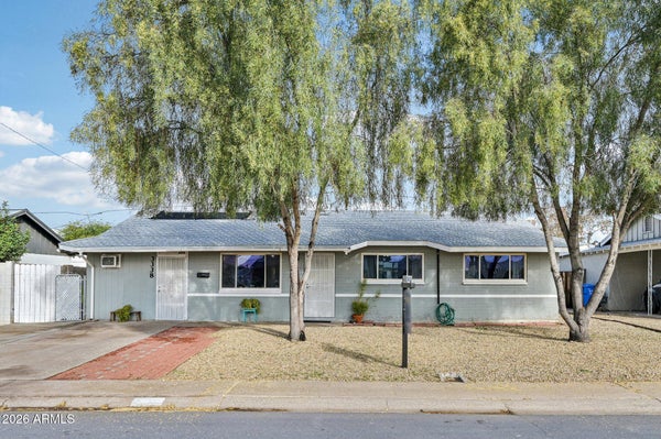 3338 W CORRINE DR, PHOENIX, AZ 85029 - Image 4183fda462e2aa37c8c82c60be256de5/970678924