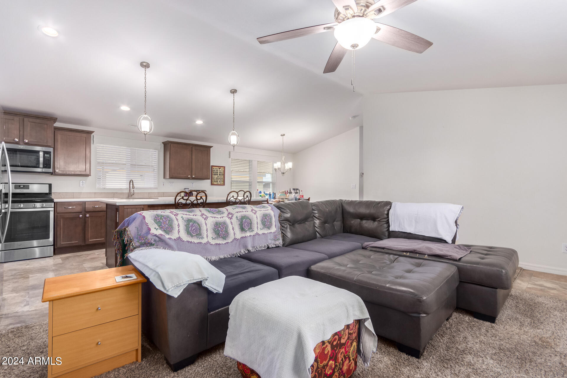 9431 E CORALBELL Avenue 201