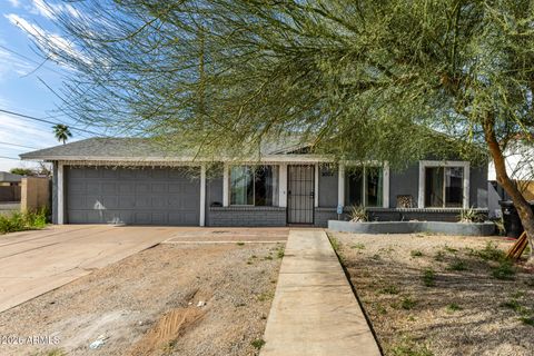 8002 N 42ND Avenue Phoenix AZ 85051