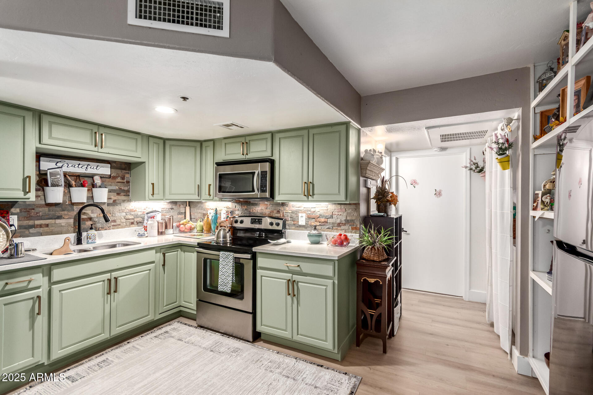 SPRINGS CONDOMINIUM - Residential
