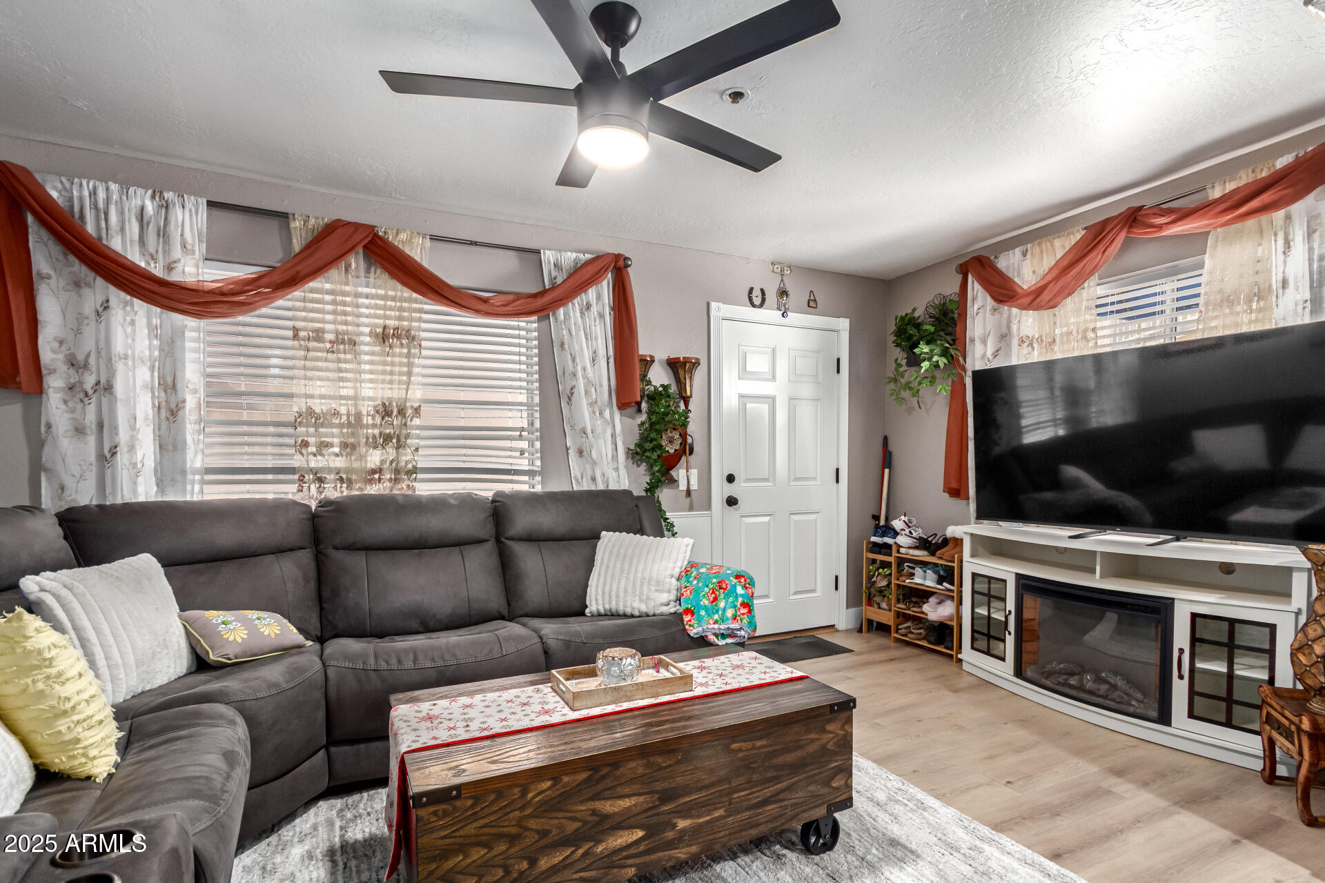 SPRINGS CONDOMINIUM - Residential