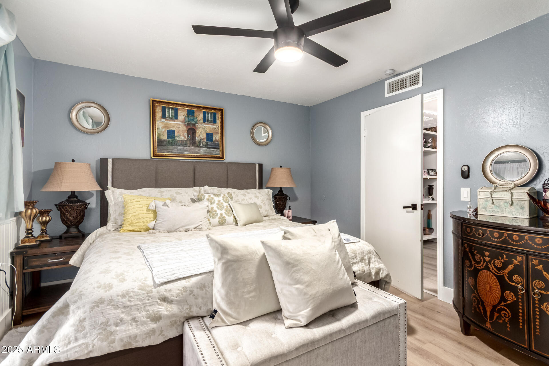 SPRINGS CONDOMINIUM - Residential
