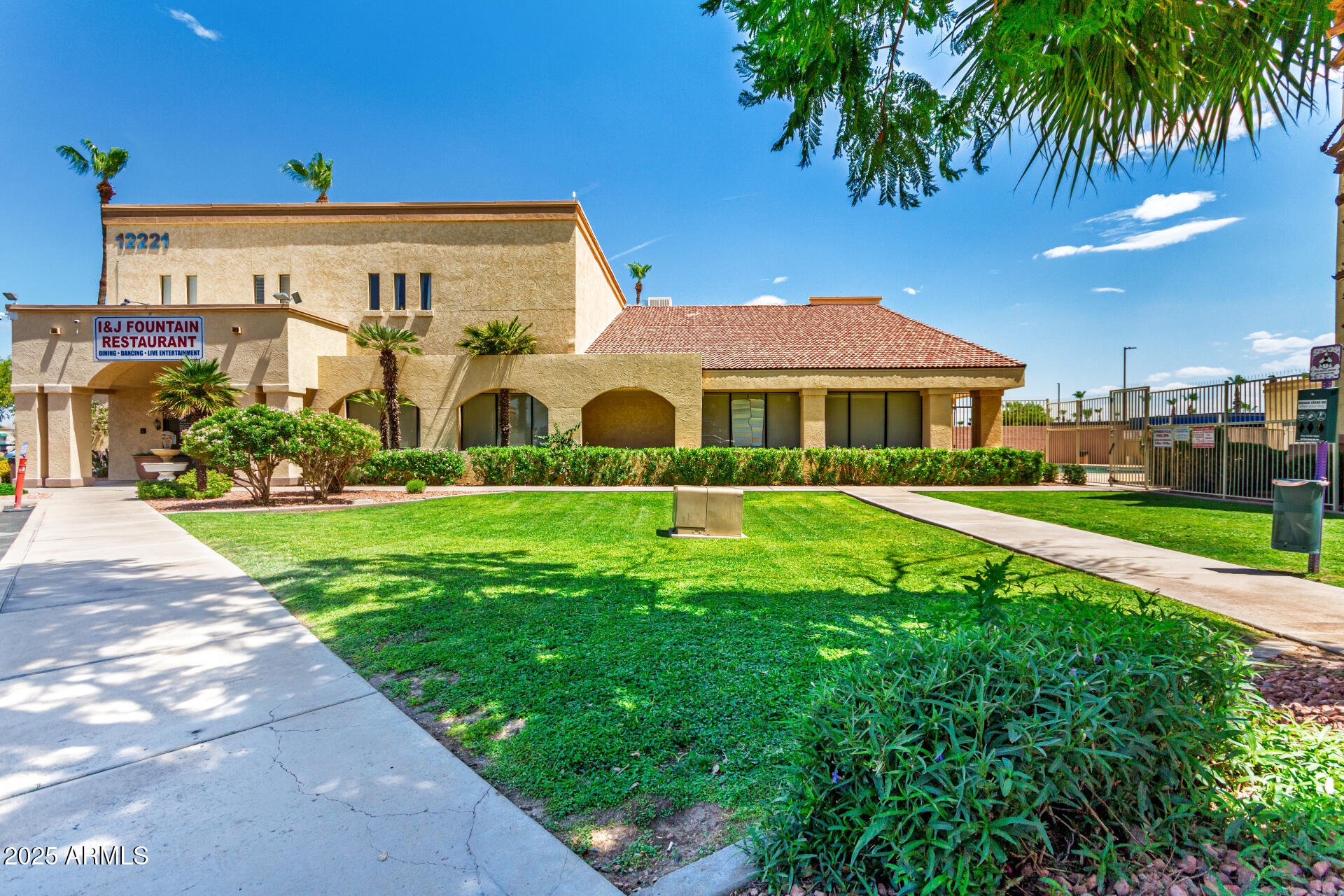 SPRINGS CONDOMINIUM - Residential