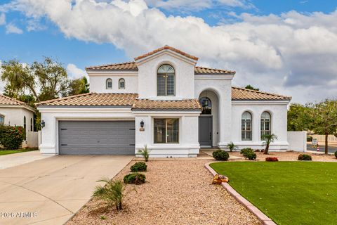 1905 E OLIVE Court Gilbert AZ 85234