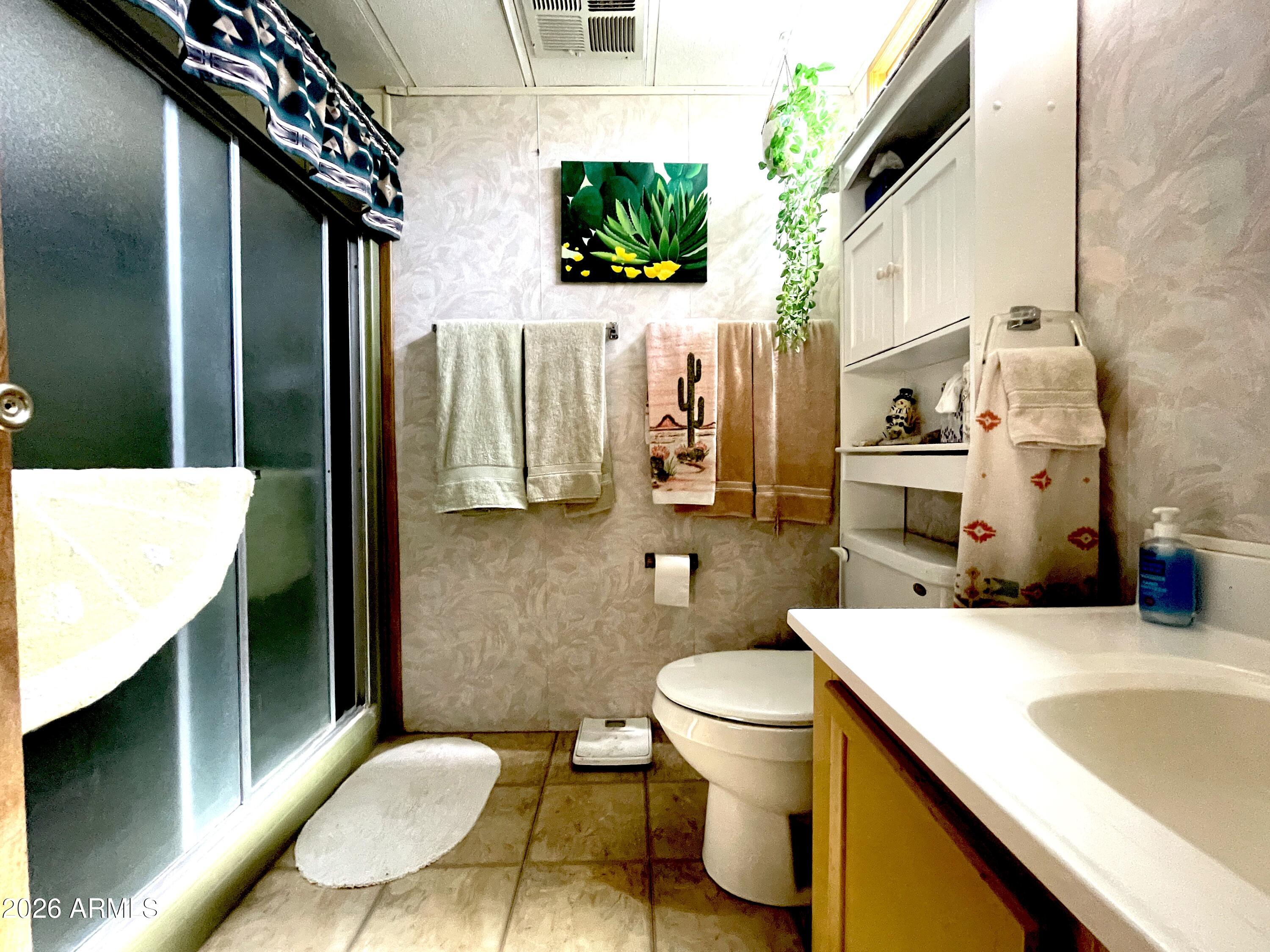 QUEEN VALLEY ESTATES UNIT THREE - Residential