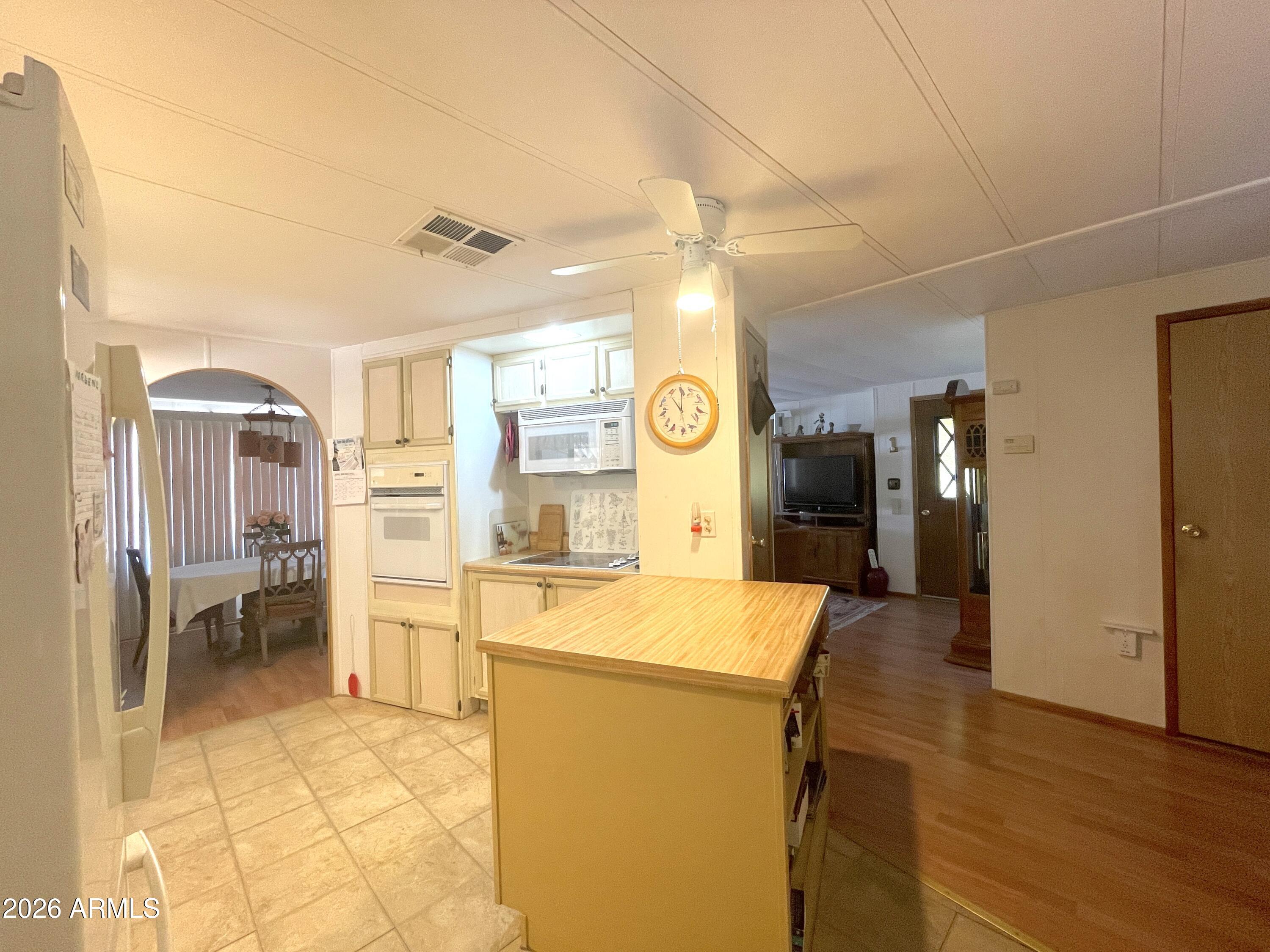 QUEEN VALLEY ESTATES UNIT THREE - Residential
