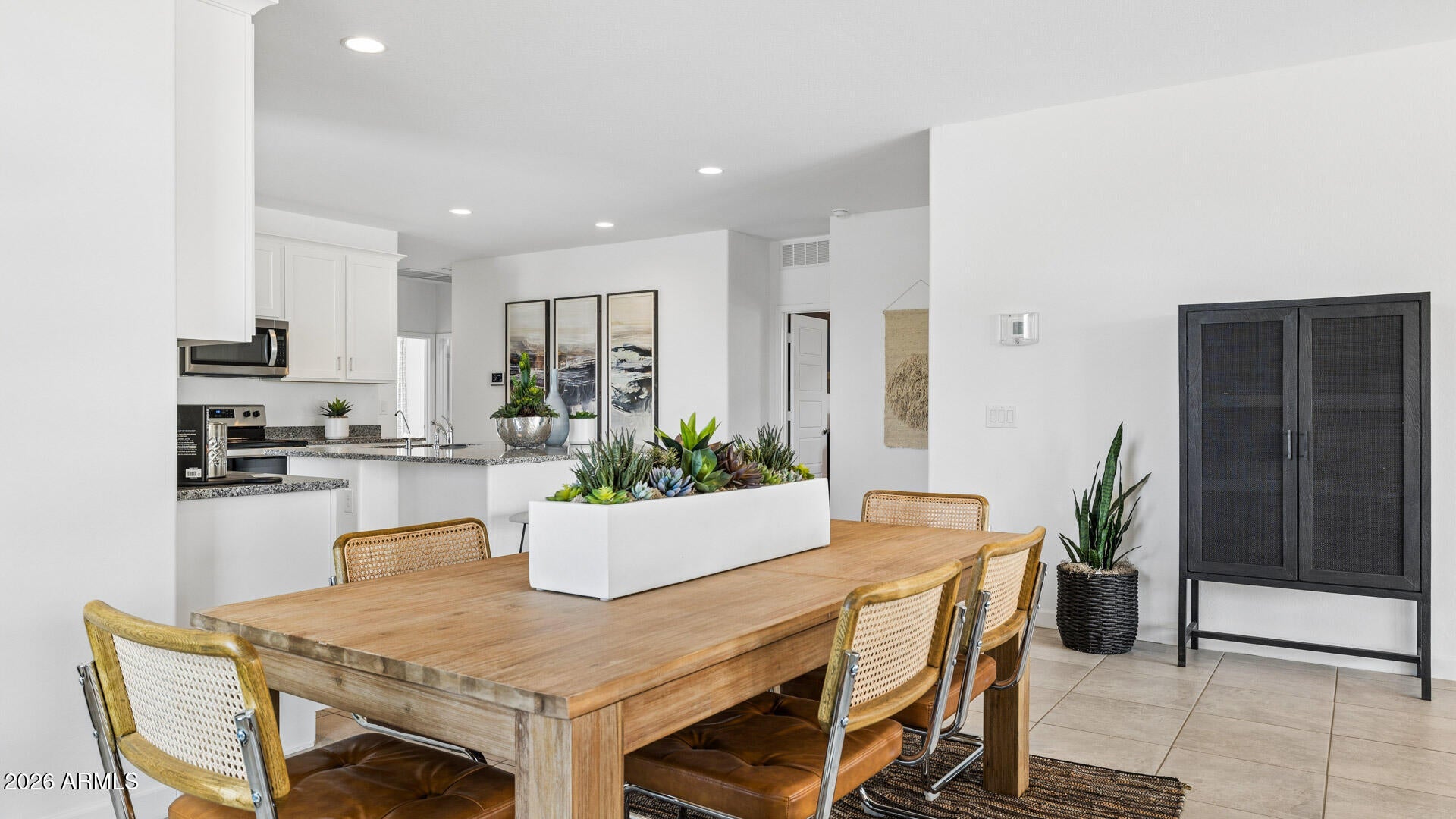 1514 E FLETCHER Drive