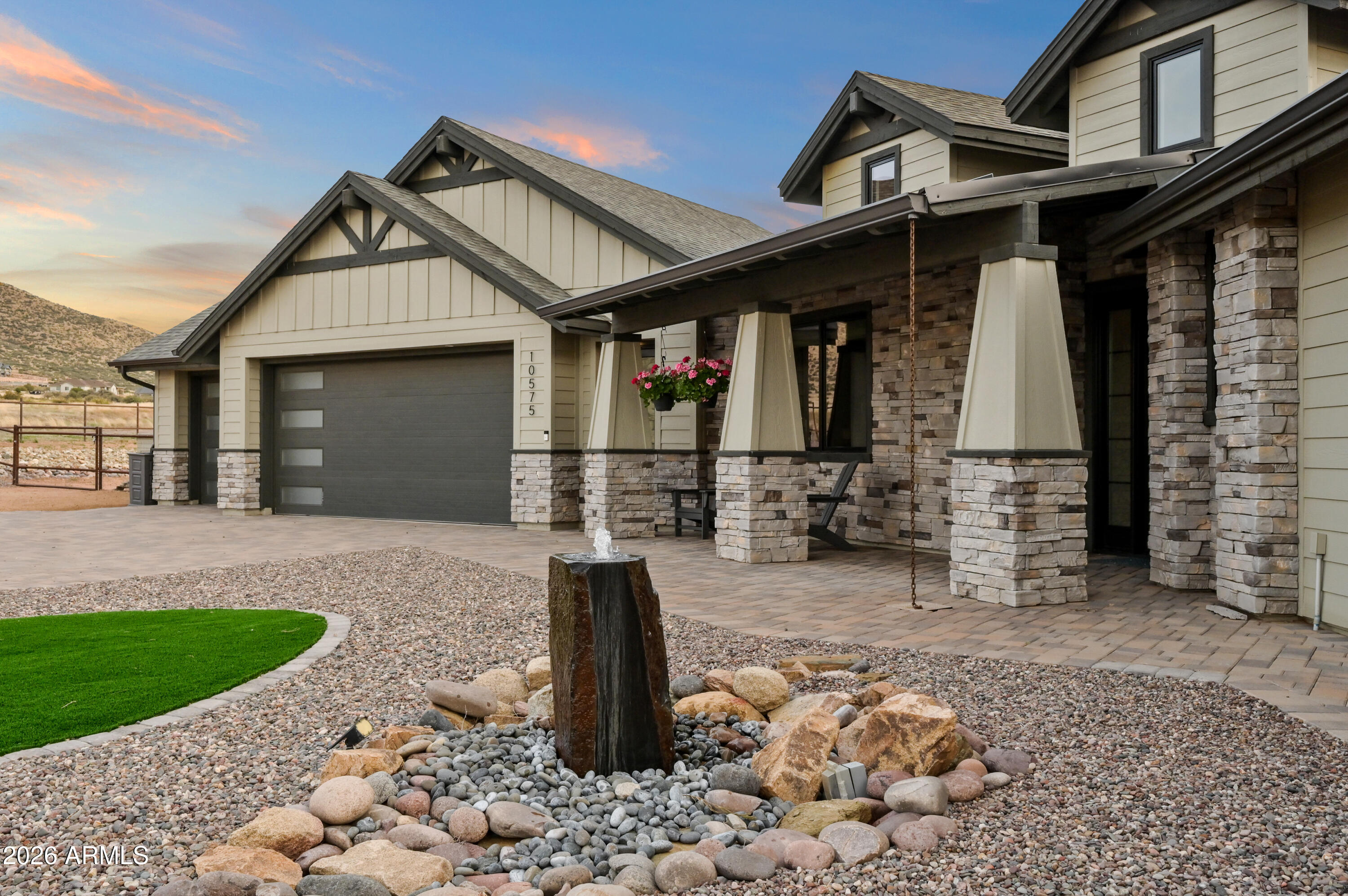 10575 E Desert Winds Way