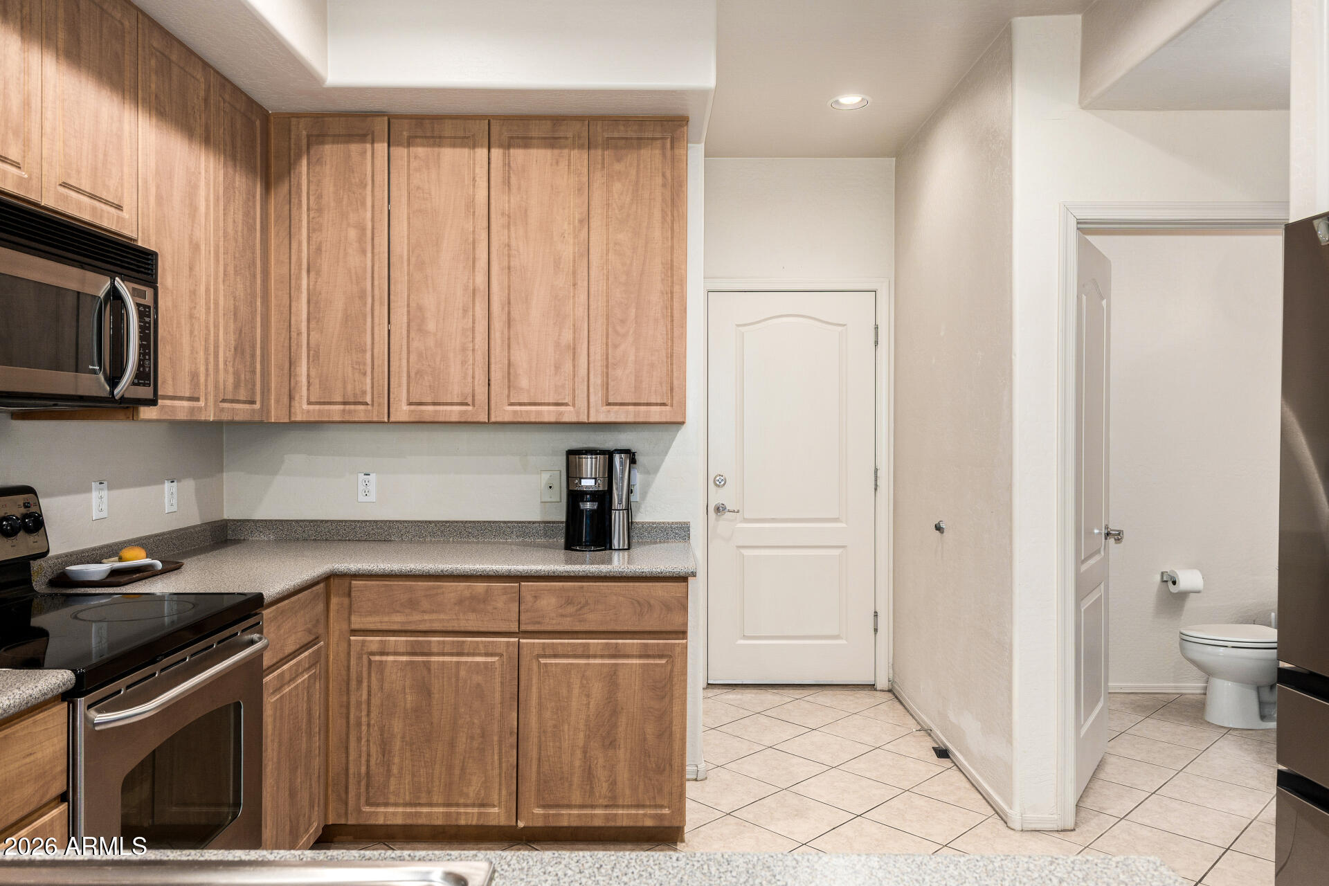 705 W QUEEN CREEK Road 1004