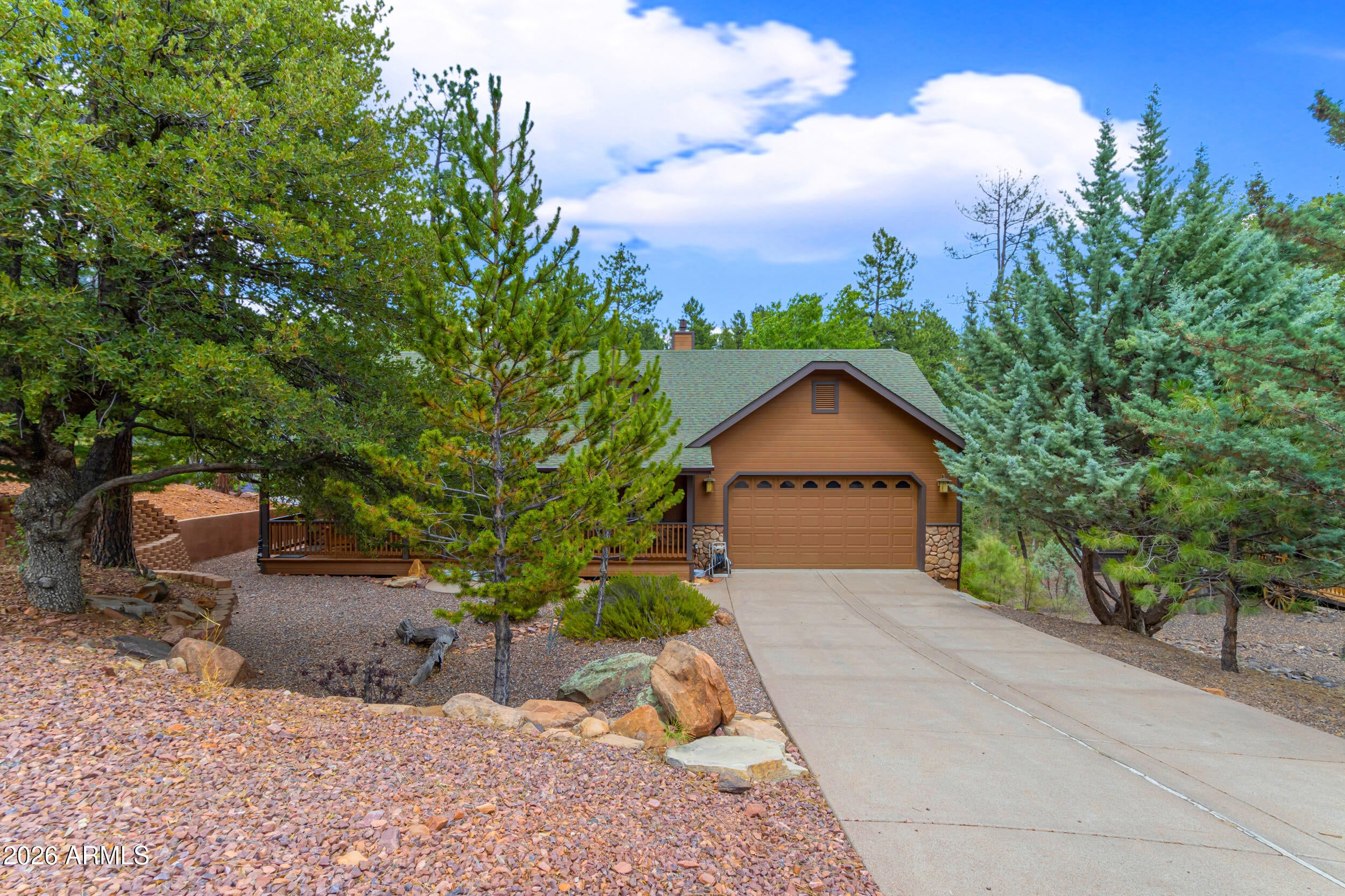 4275 N STRAWBERRY Hollow