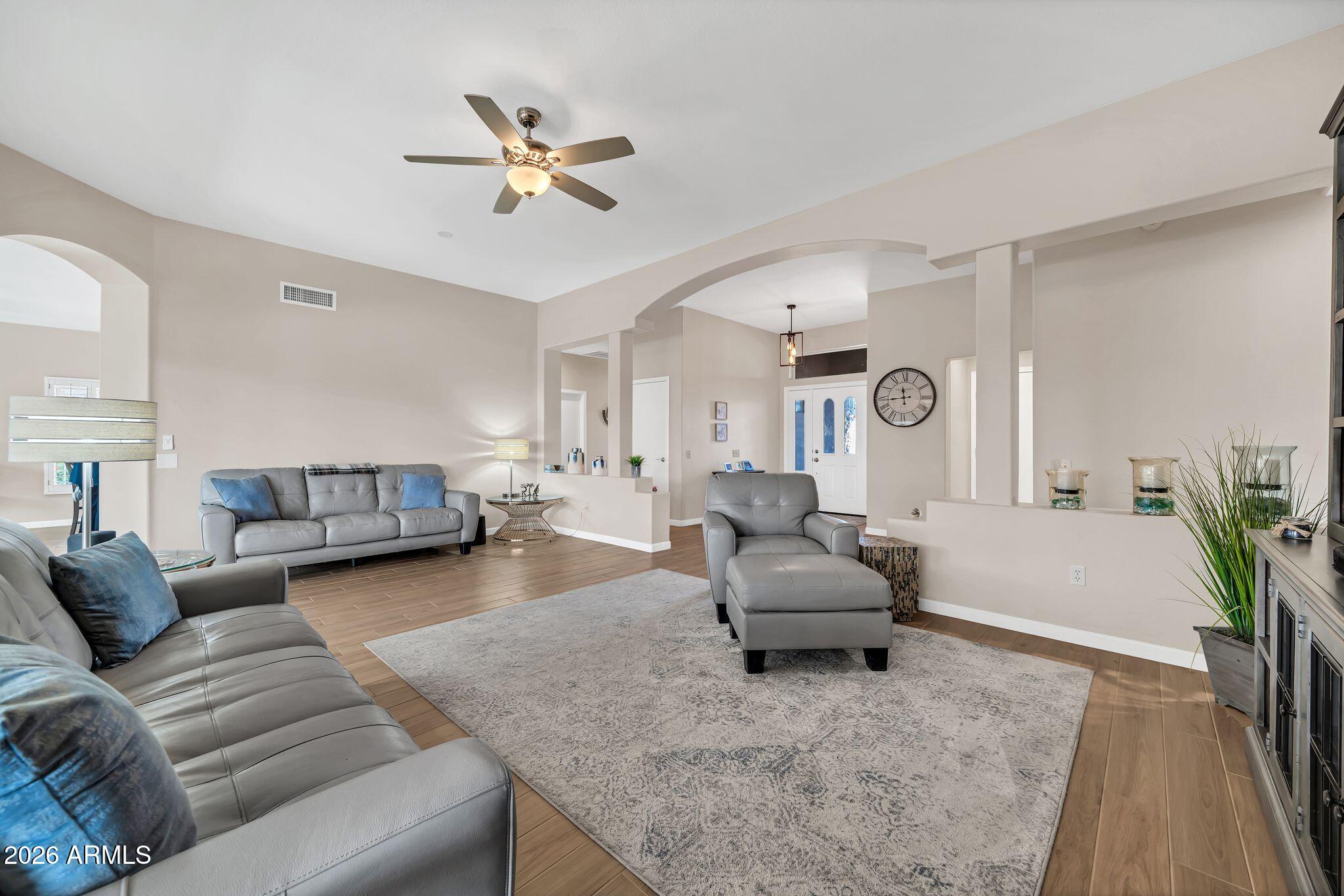 14141 W ROBERTSON Drive