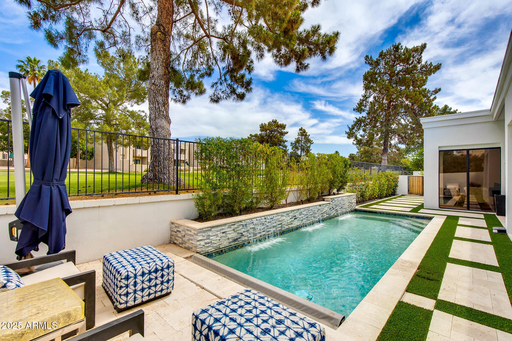 2737 E ARIZONA BILTMORE Circle 8