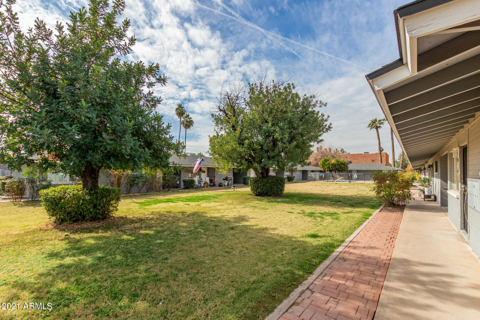 SANDSTONE CONDOMINIUMS - Residential Income