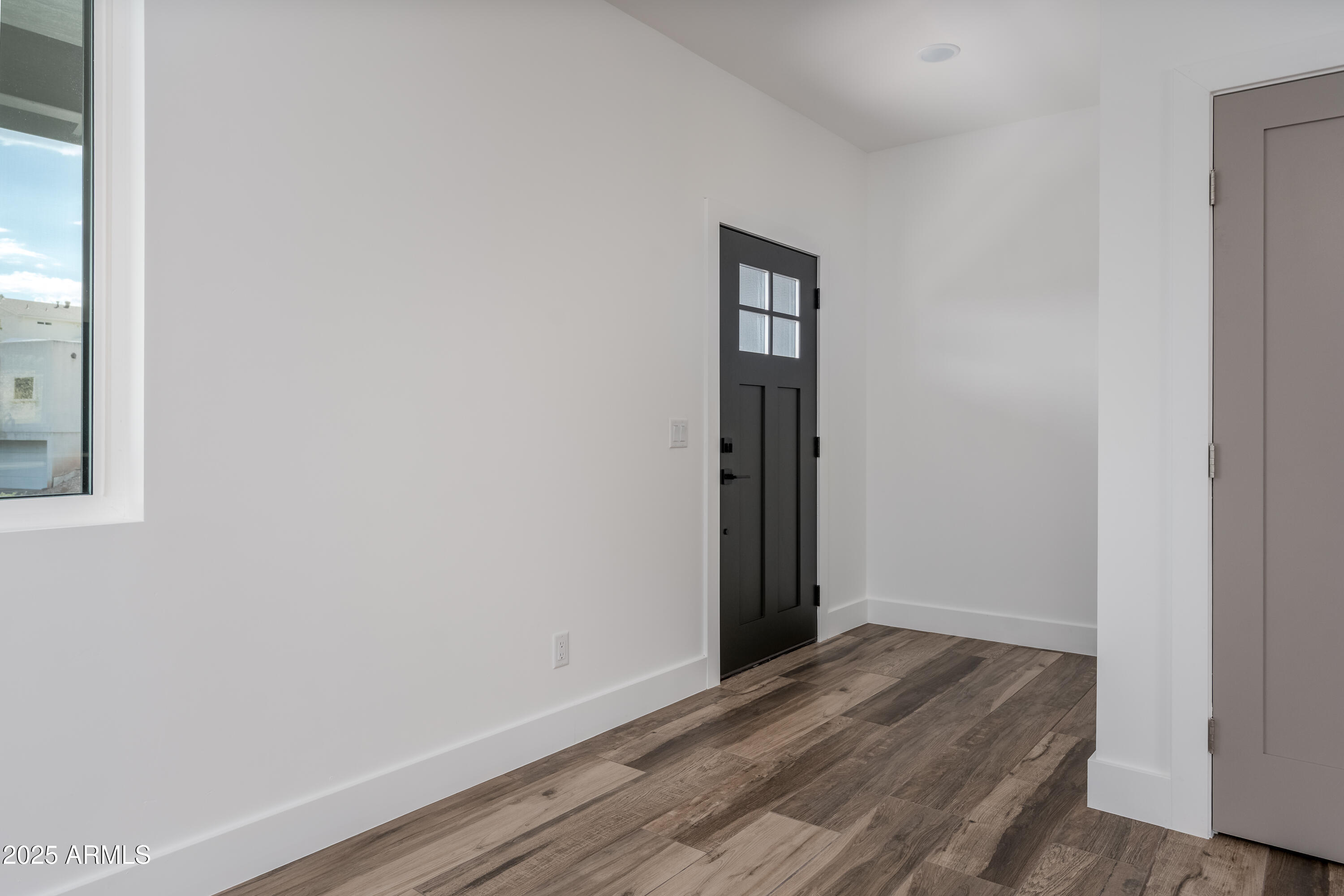 Cottonwood, Arizona 86326, United States, 3 Bedrooms Bedrooms, ,2 BathroomsBathrooms,Residential,Active,225403