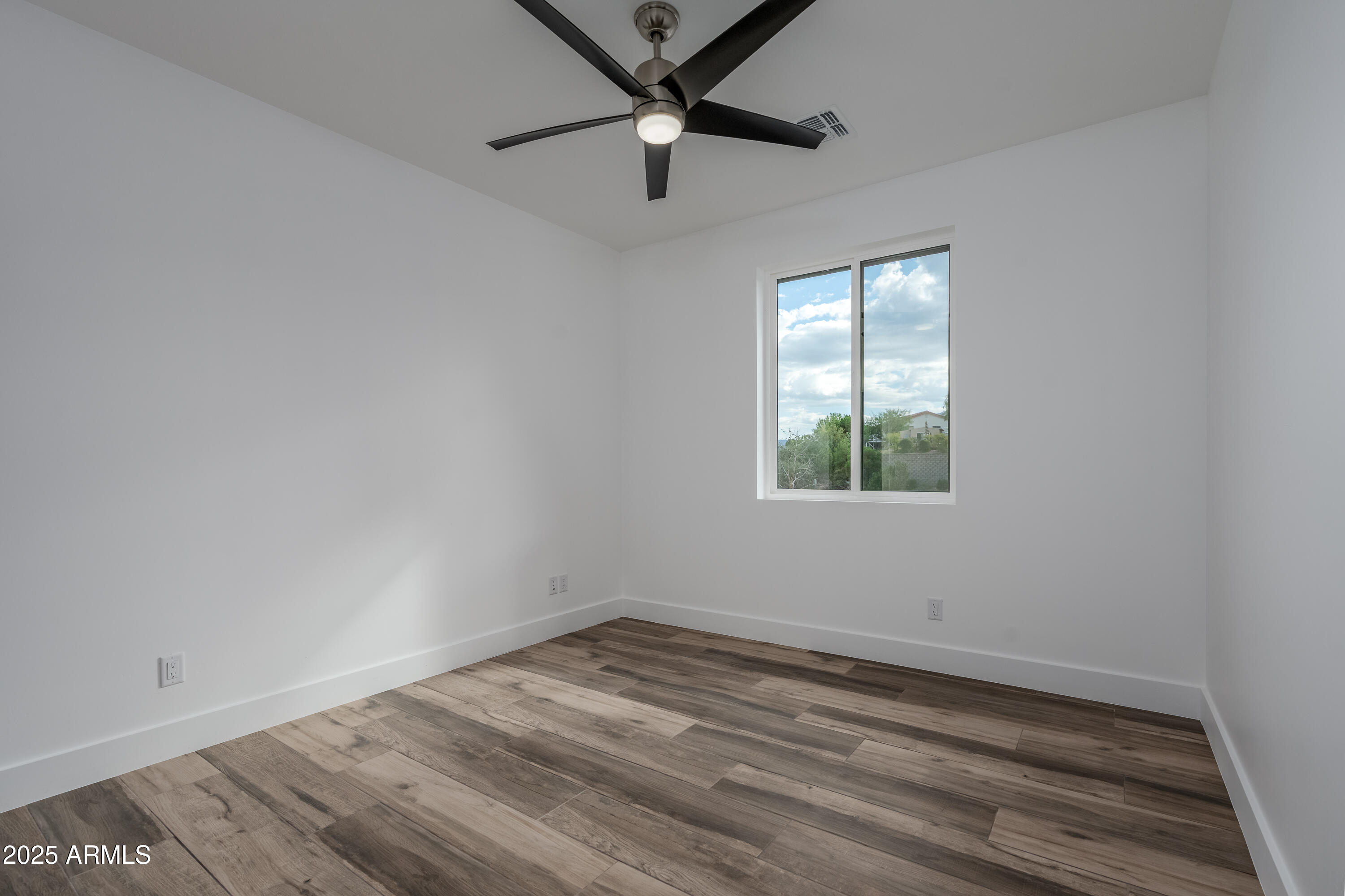 Cottonwood, Arizona 86326, United States, 3 Bedrooms Bedrooms, ,2 BathroomsBathrooms,Residential,Active,225403