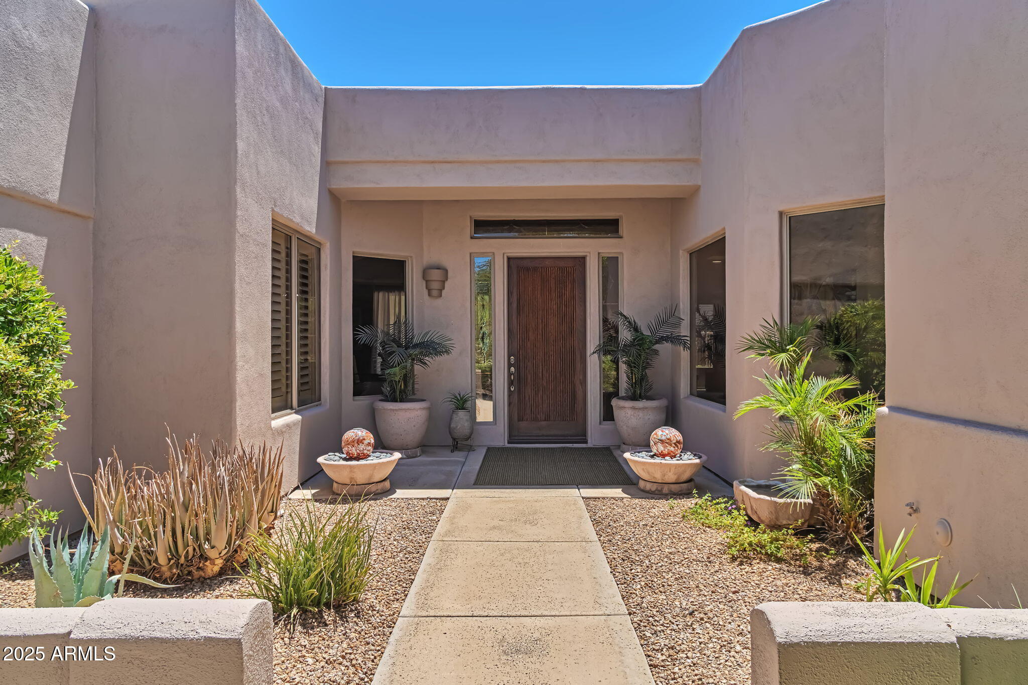 7135 E Mighty Saguaro Way