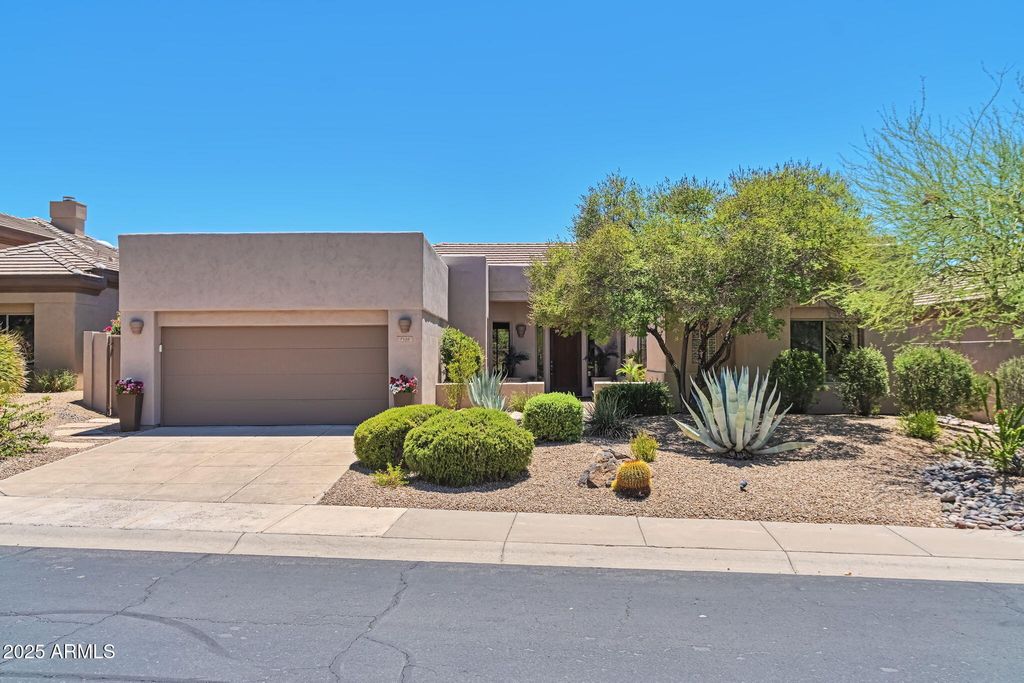 Photo of 7135 E Mighty Saguaro Way, Scottsdale, AZ 85266 (MLS # 6899326)