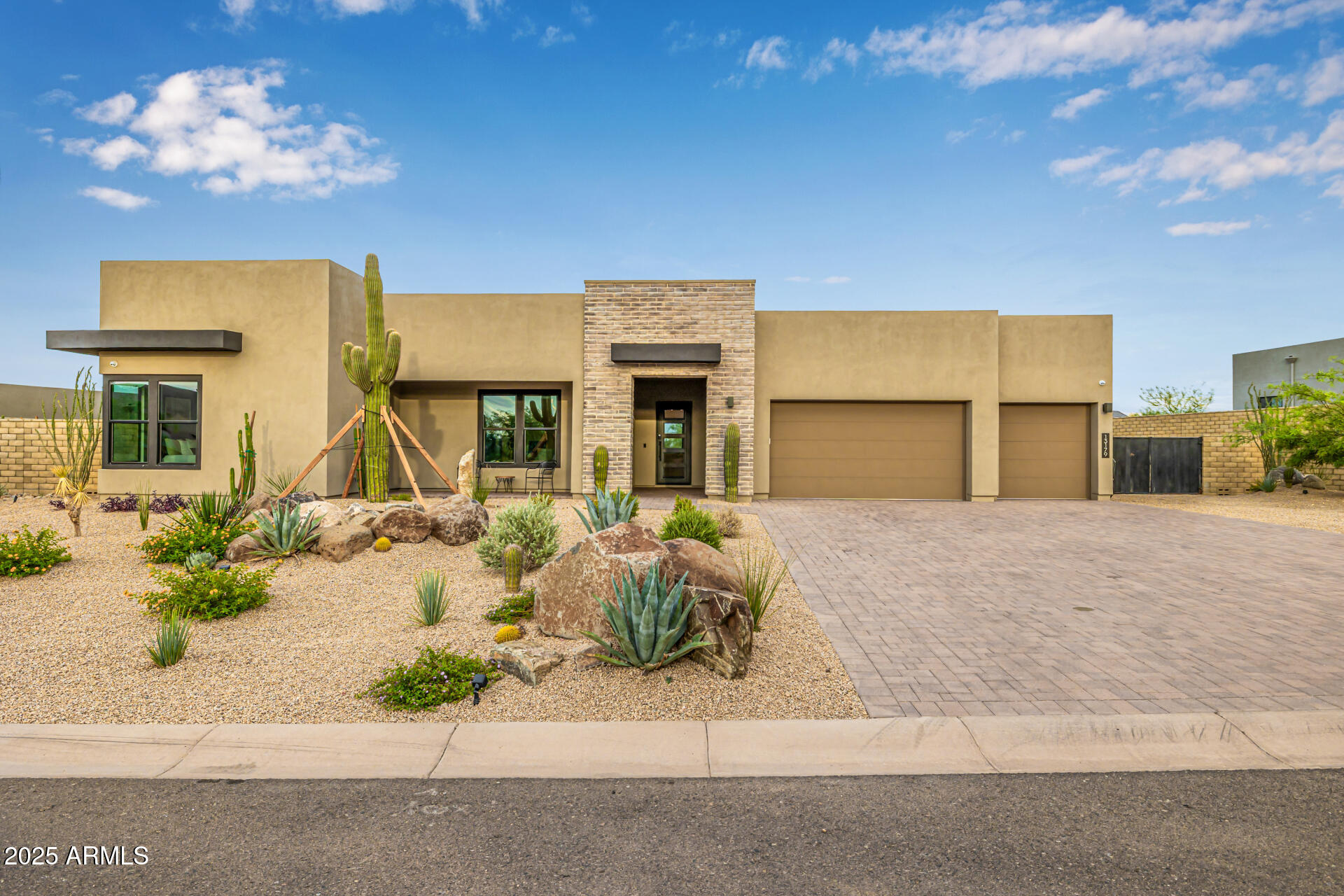 13179 E JUAN TABO Road