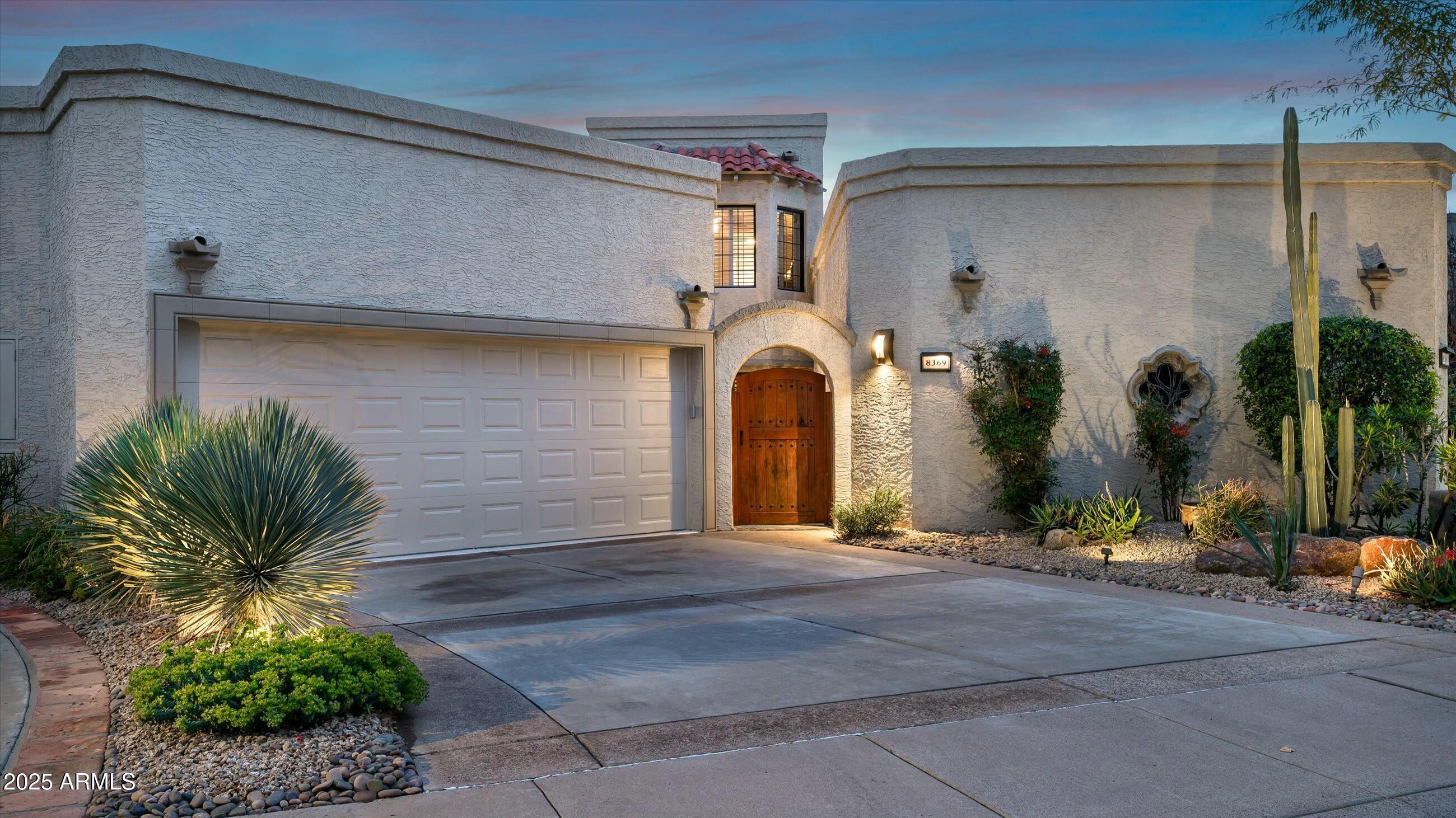 8369 E DEL CAMINO Drive
