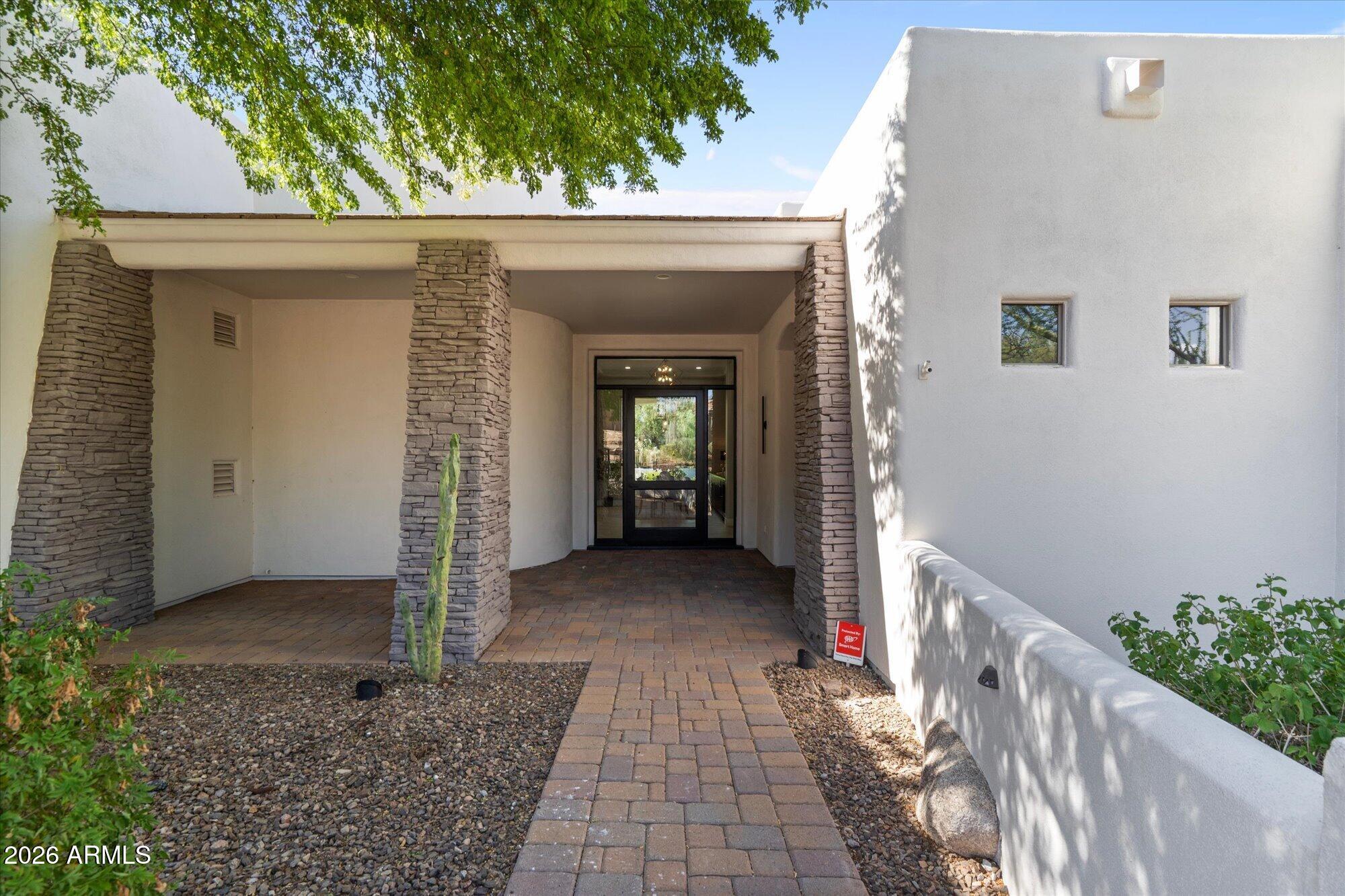 13622 N SUNSET Drive
