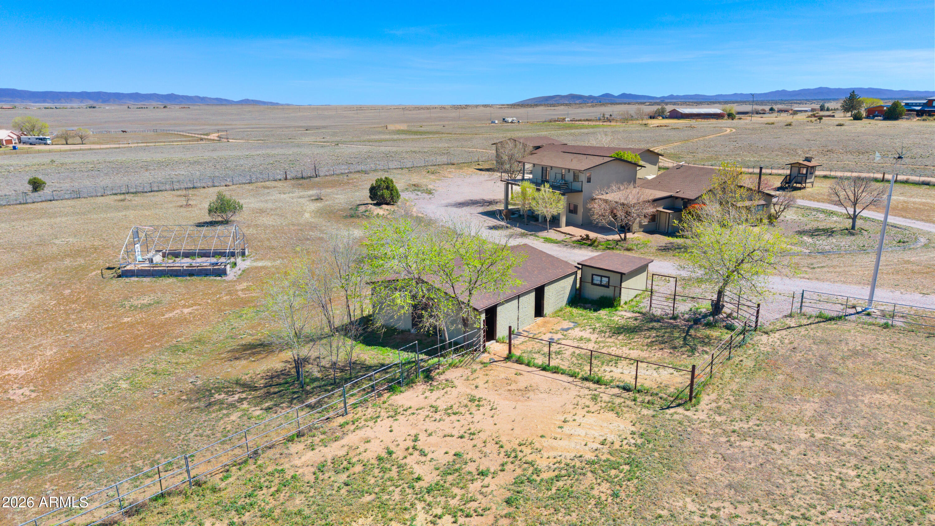 1445 S Table Mountain Road
