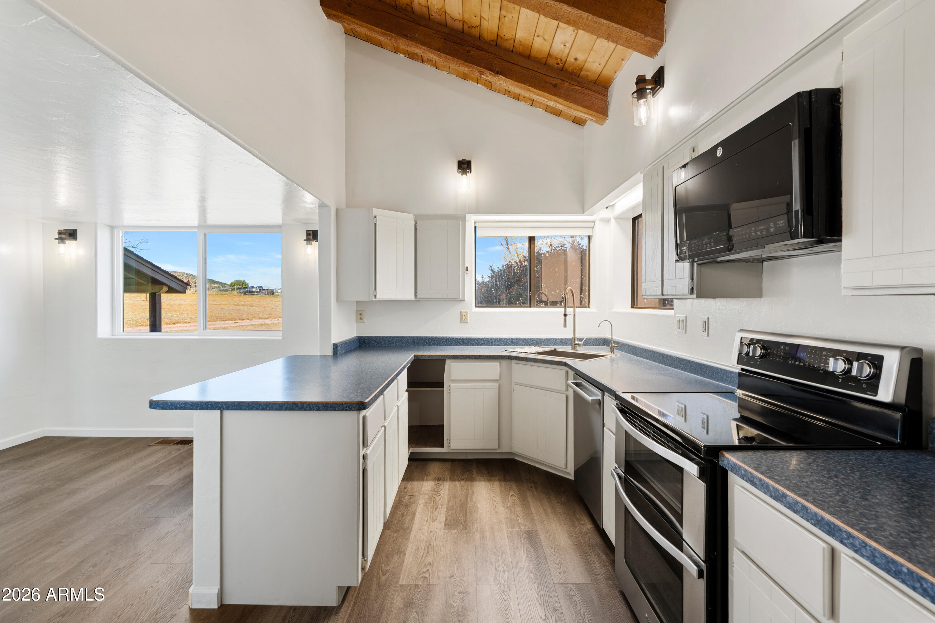 Lake Shore Estates - Residential