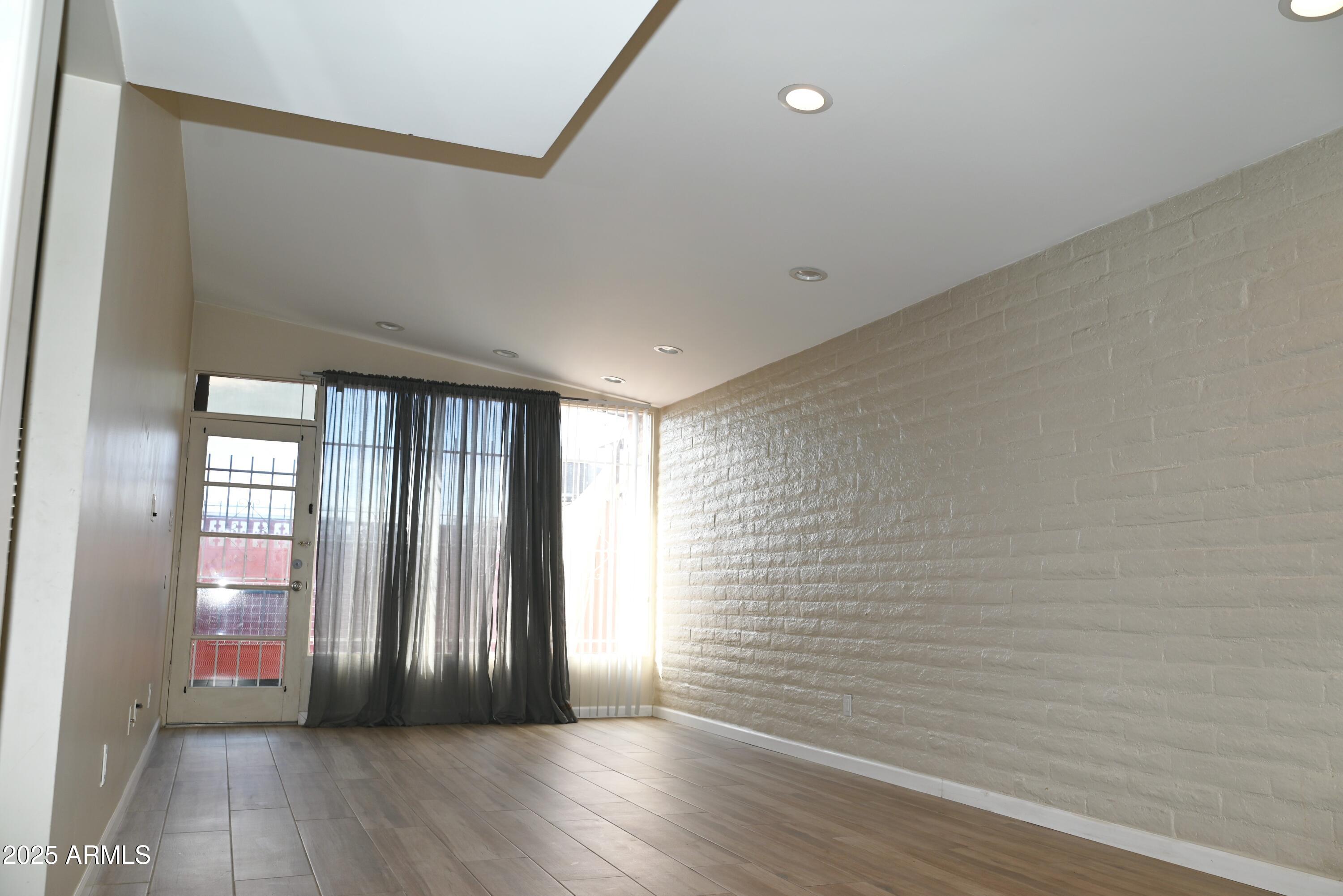 3066 N 32nd Street 373